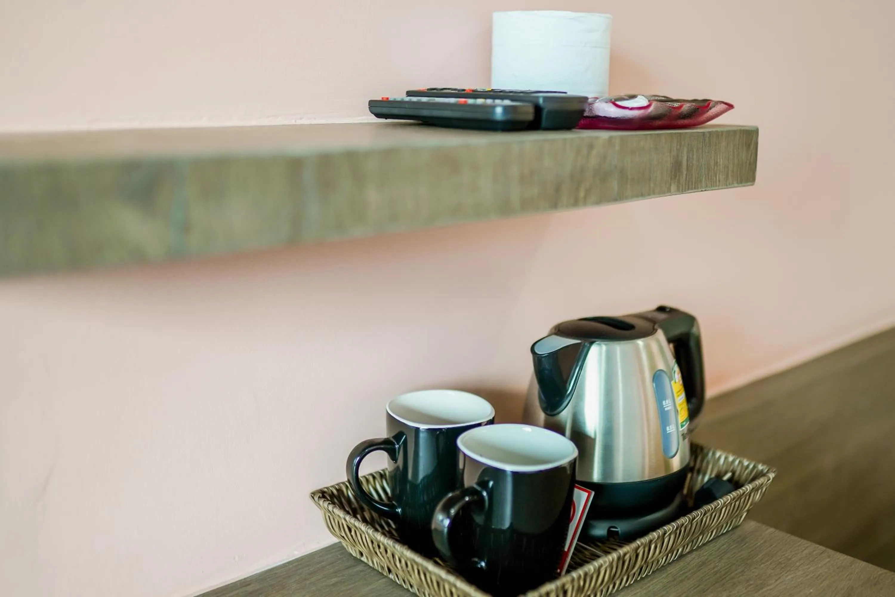 Coffee/tea facilities in Khaleej Mass Hotel Patong