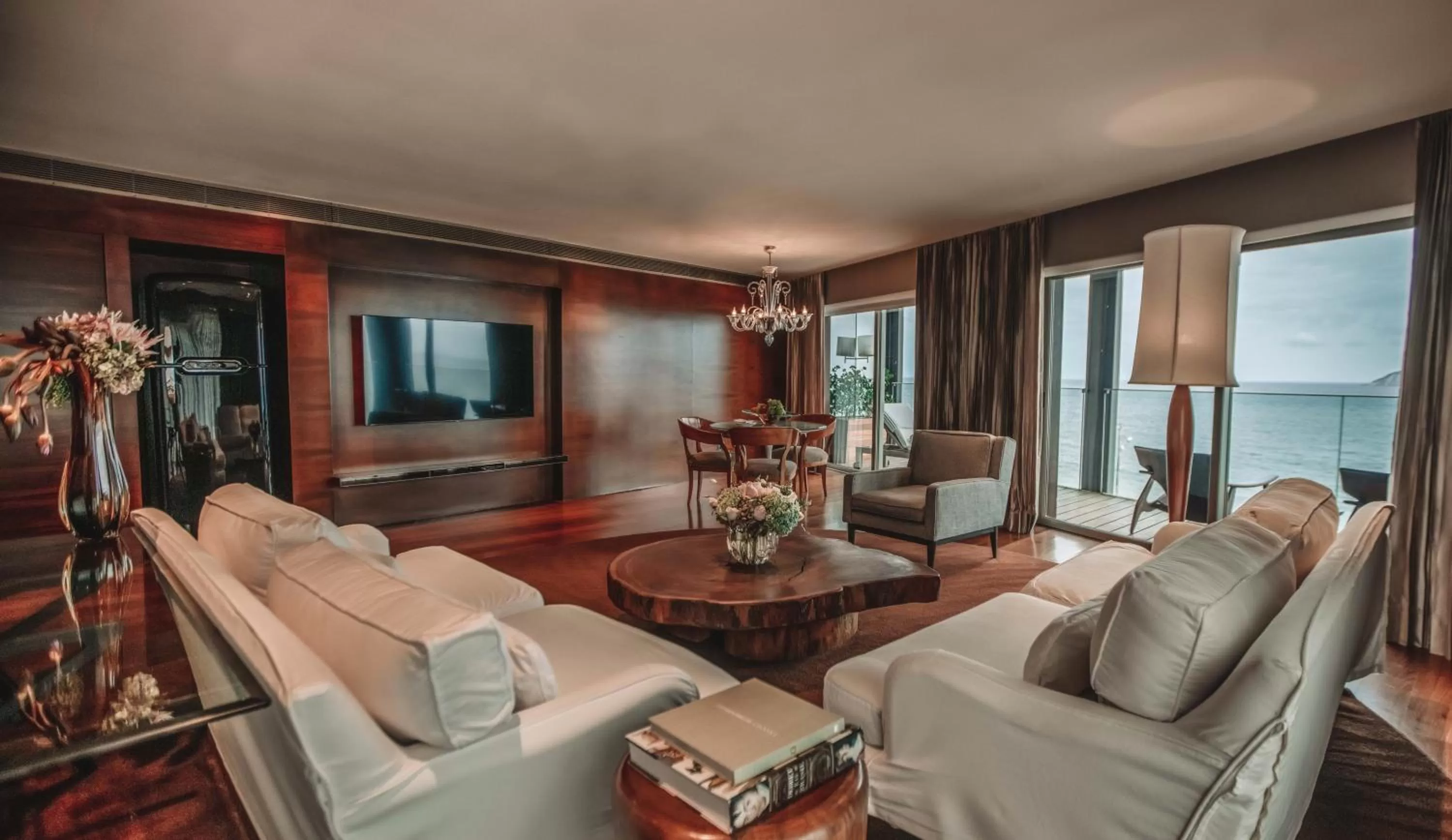 Living room in Hotel Fasano Rio de Janeiro