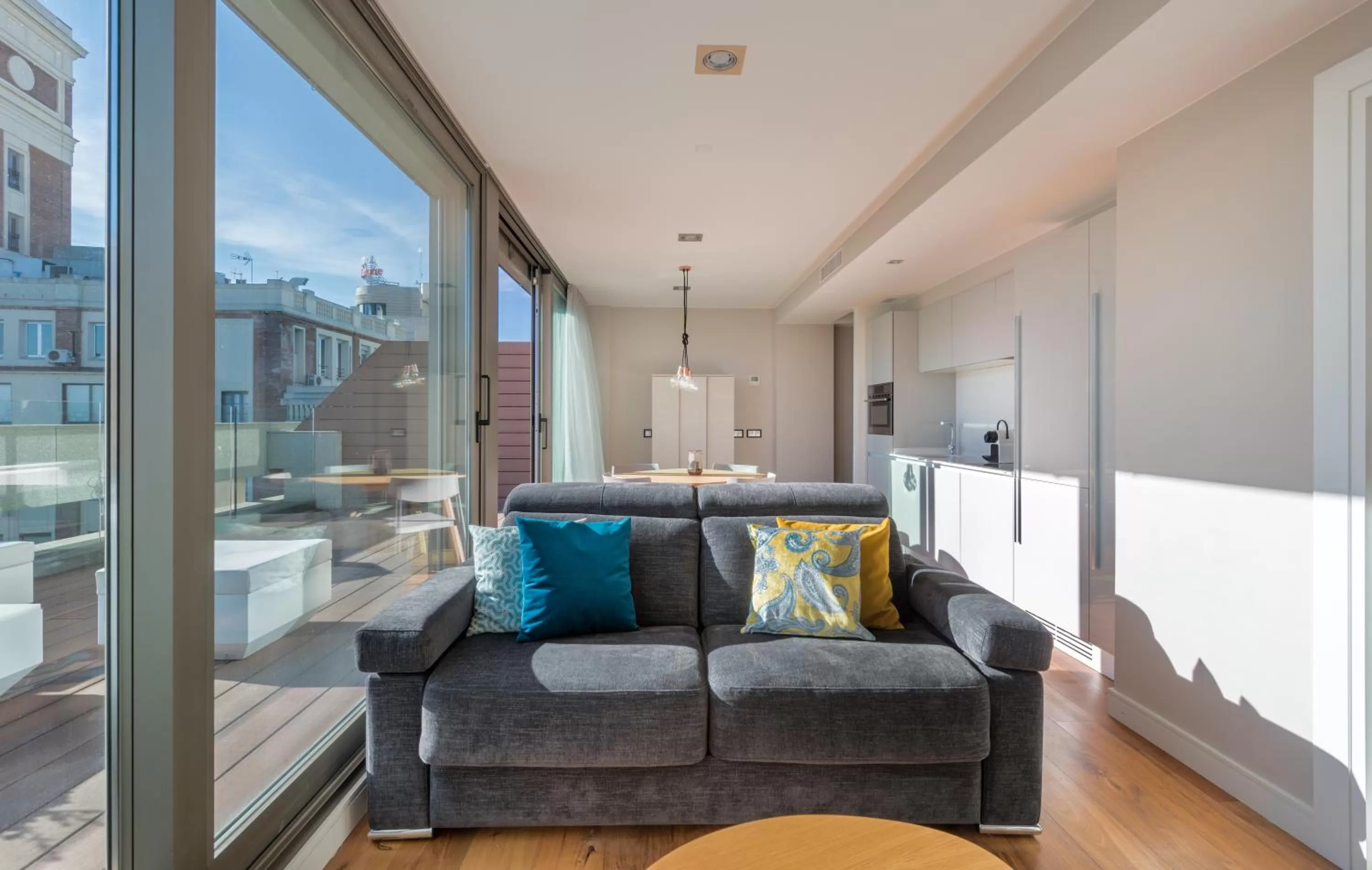 Living room in Gran View Apartments