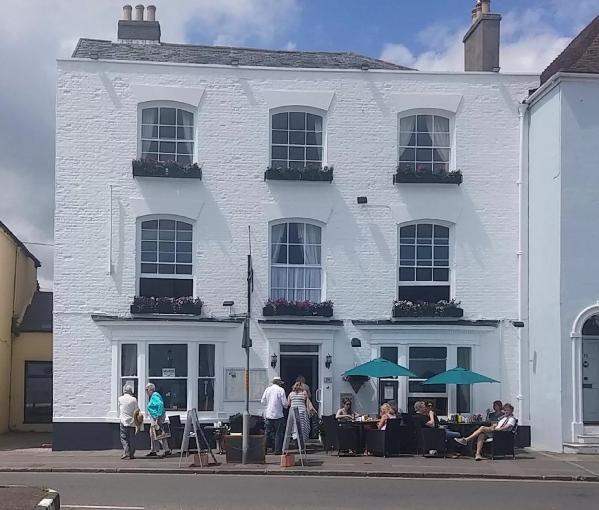 Facade/entrance in Waterfront Hotel