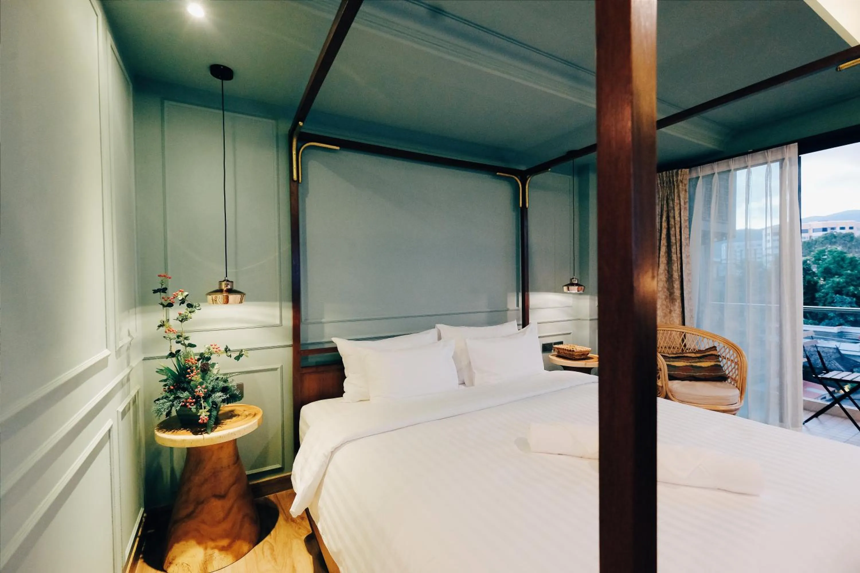 Property building, Bed in The Craft Nimman