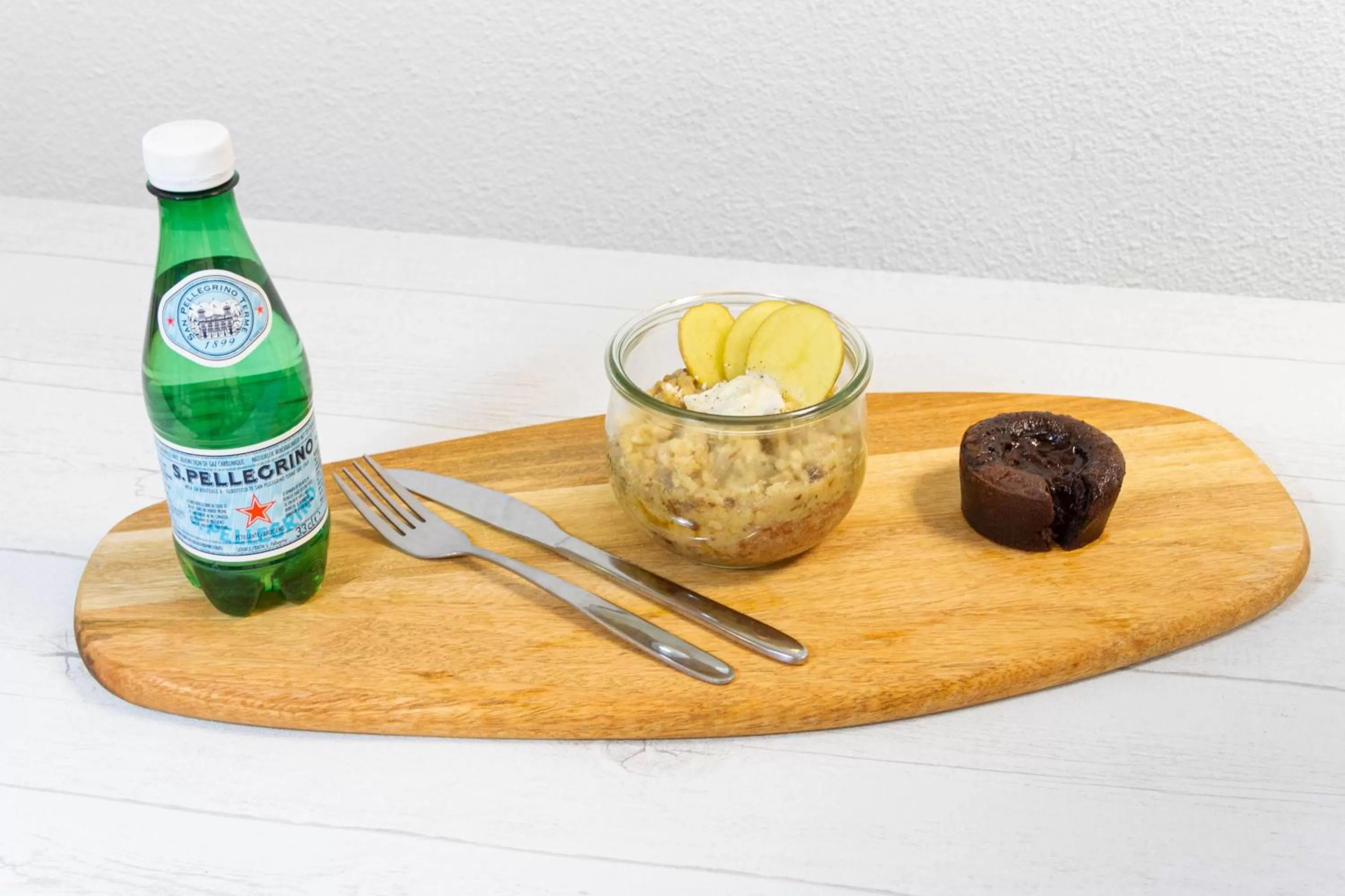 Lunch in Zenitude Hôtel-Résidences Magny-les-Hameaux