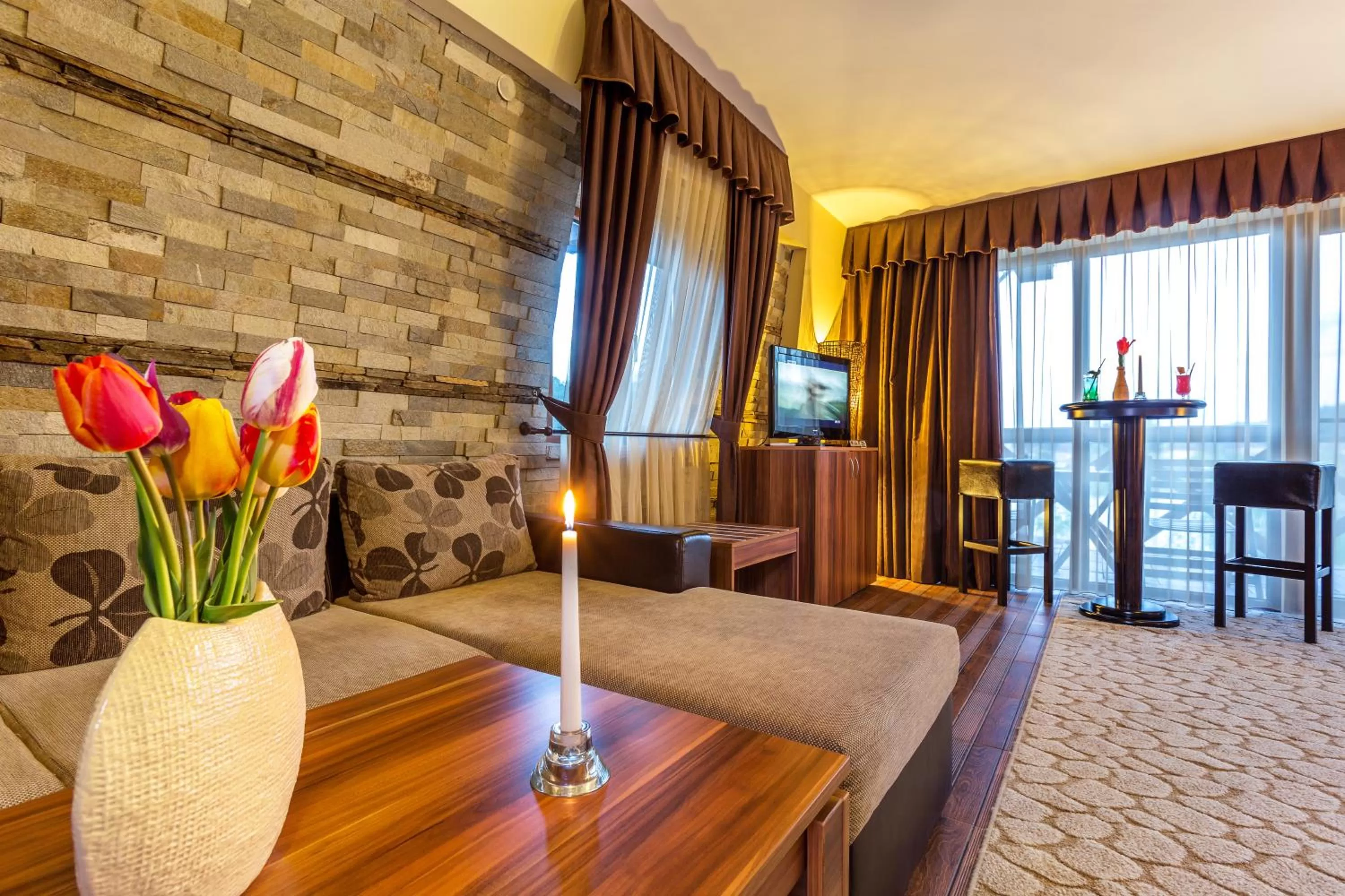 Decorative detail in The Wind Mills Hydropark