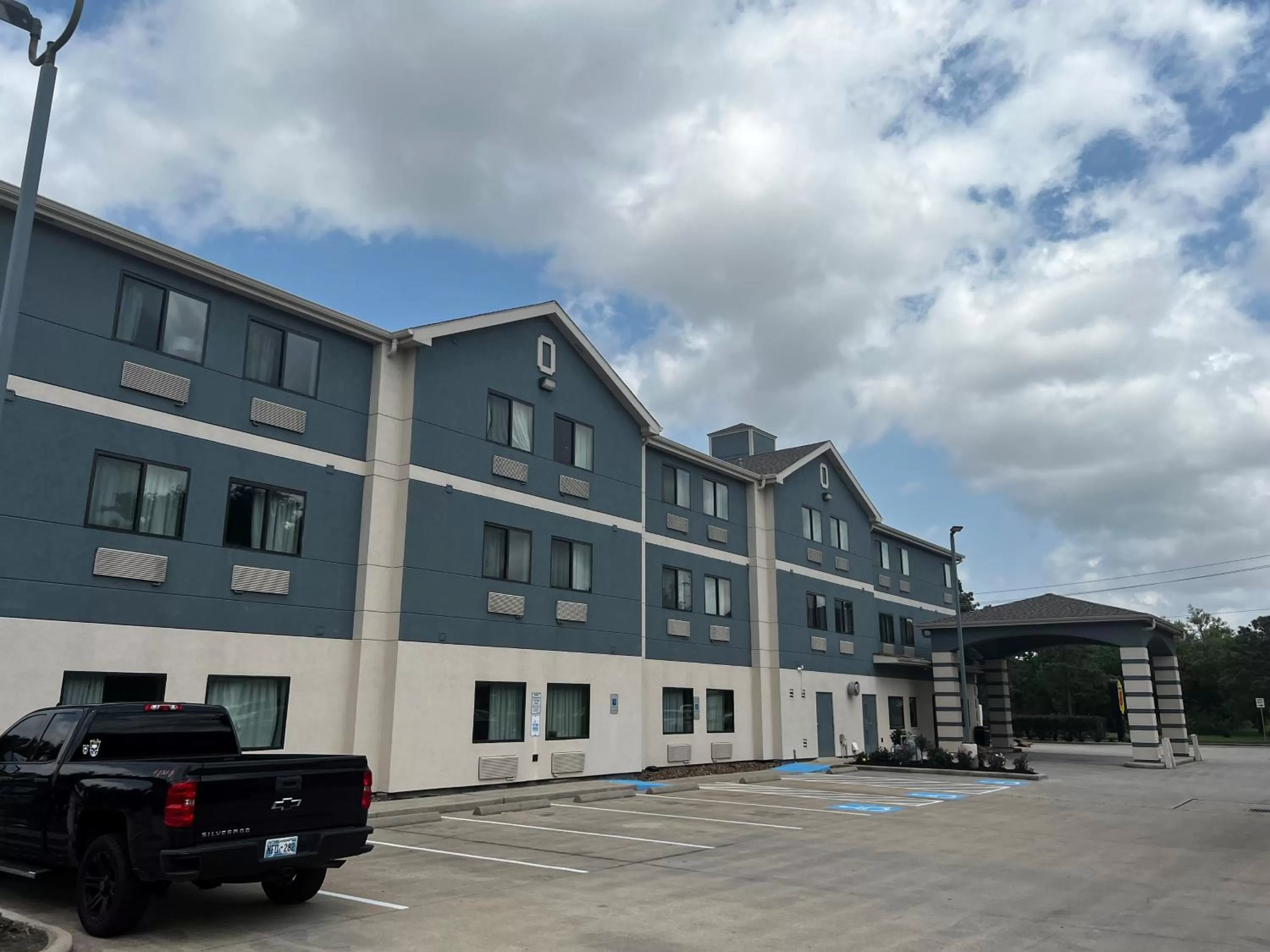 Property building in Super 8 by Wyndham Pasadena