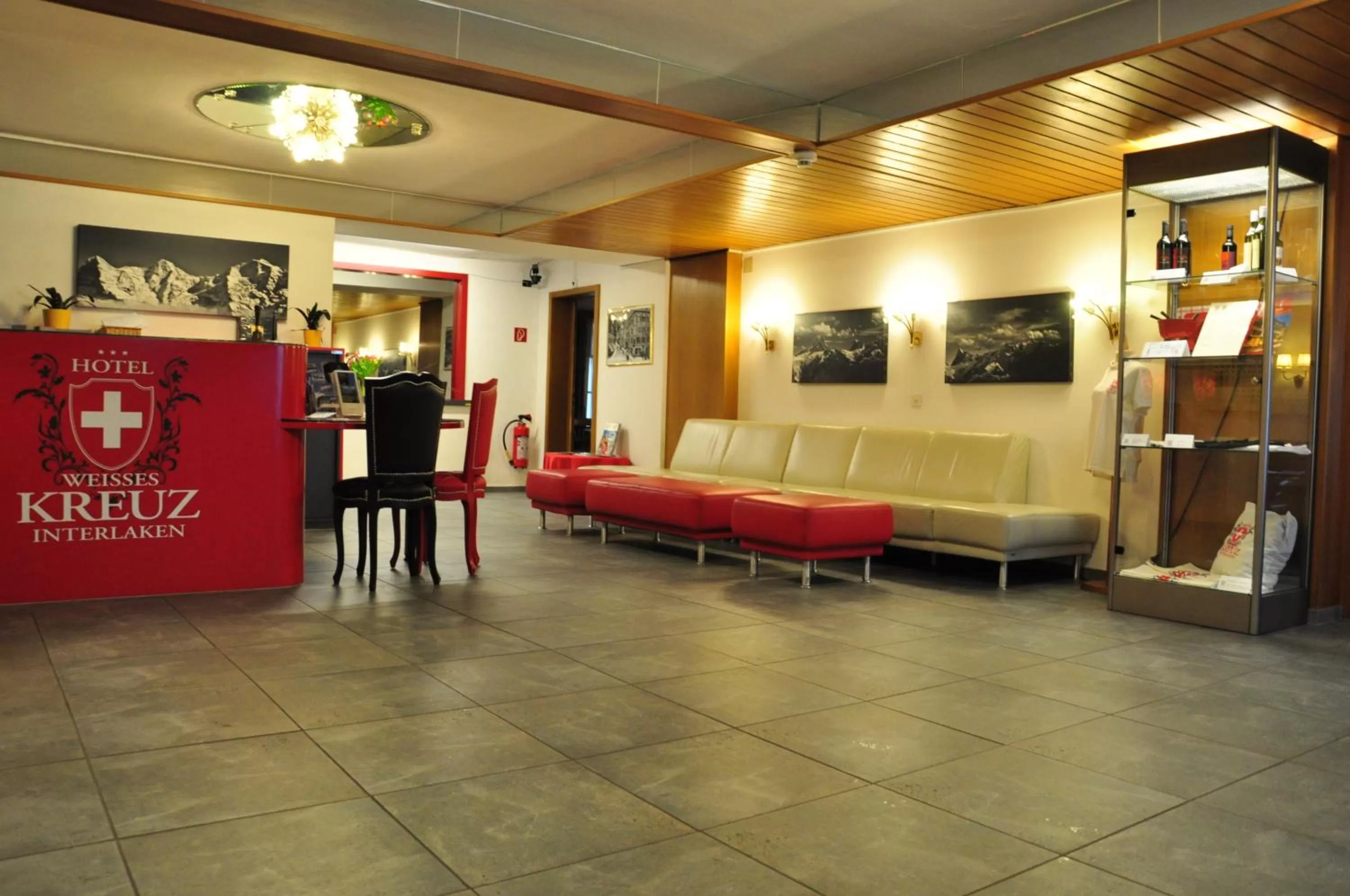 Lounge or bar in Hotel Weisses Kreuz