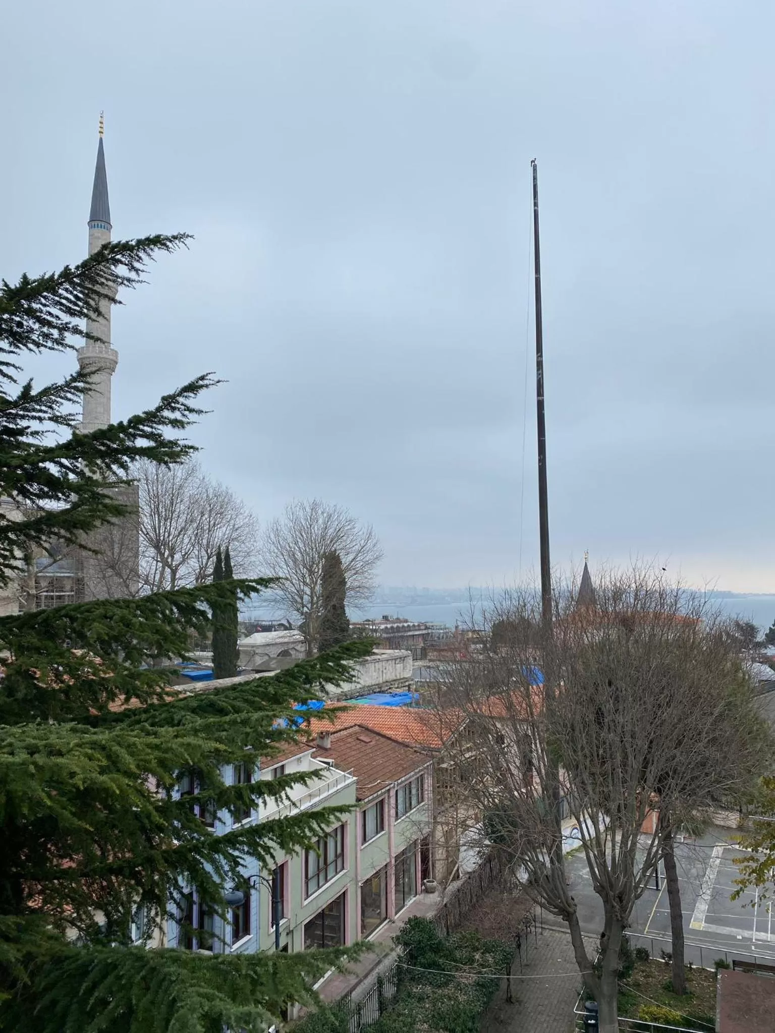 Day in Hotel Blue Ottoman