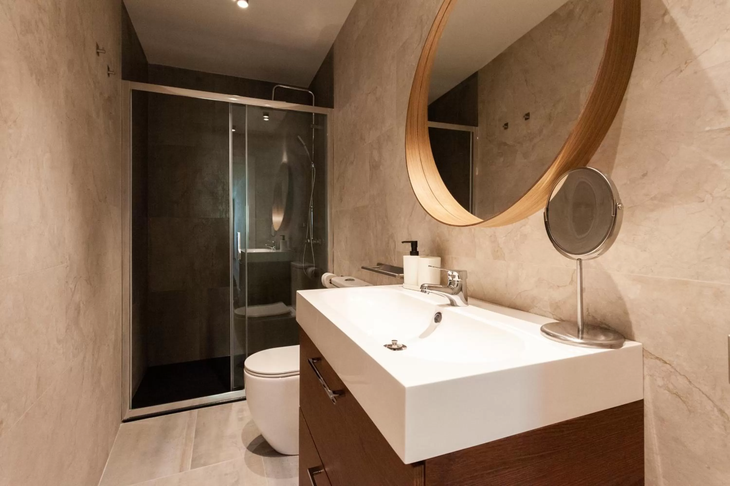 Bathroom in Welldone Sierpes Boutique