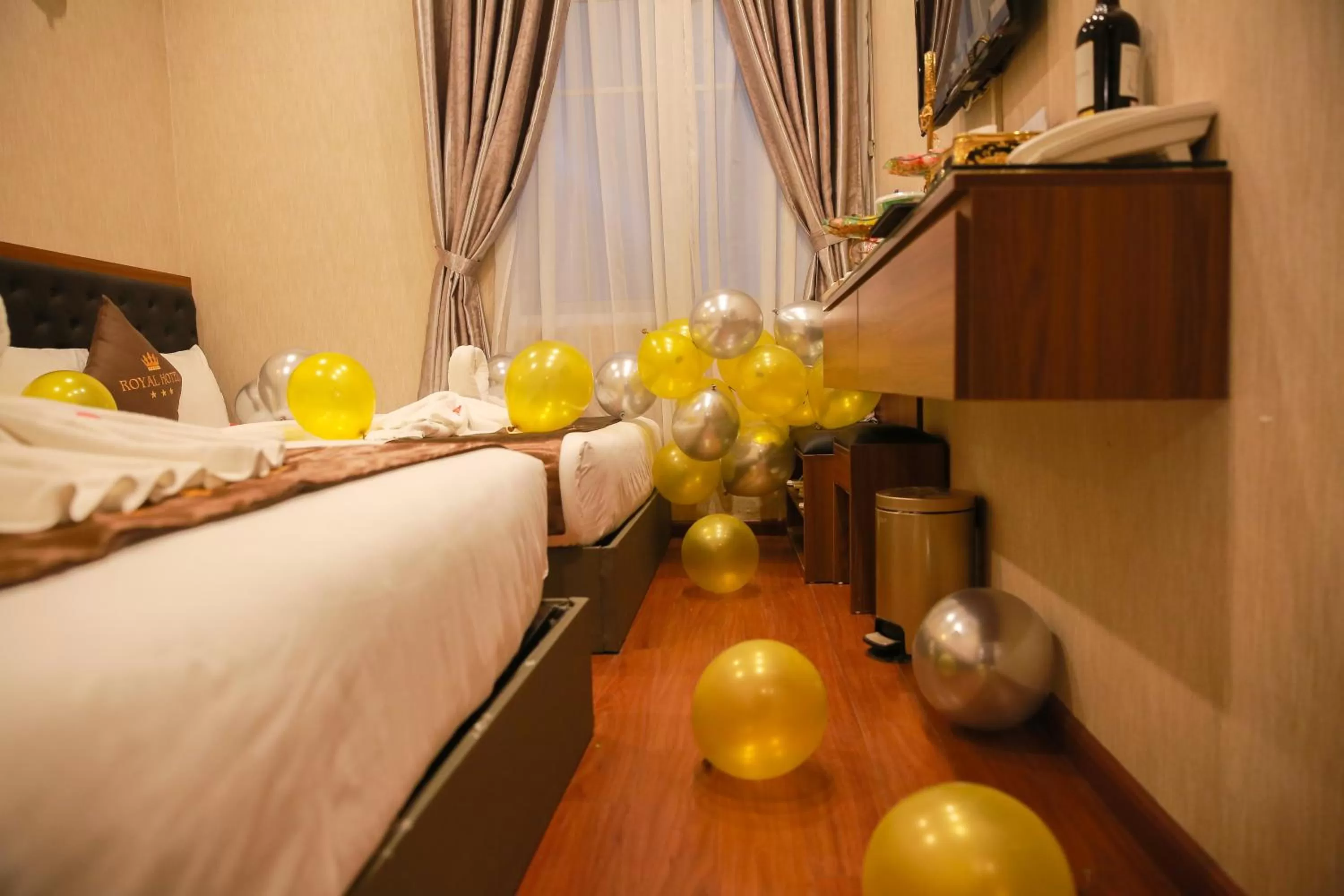 Decorative detail in Royal Hotel