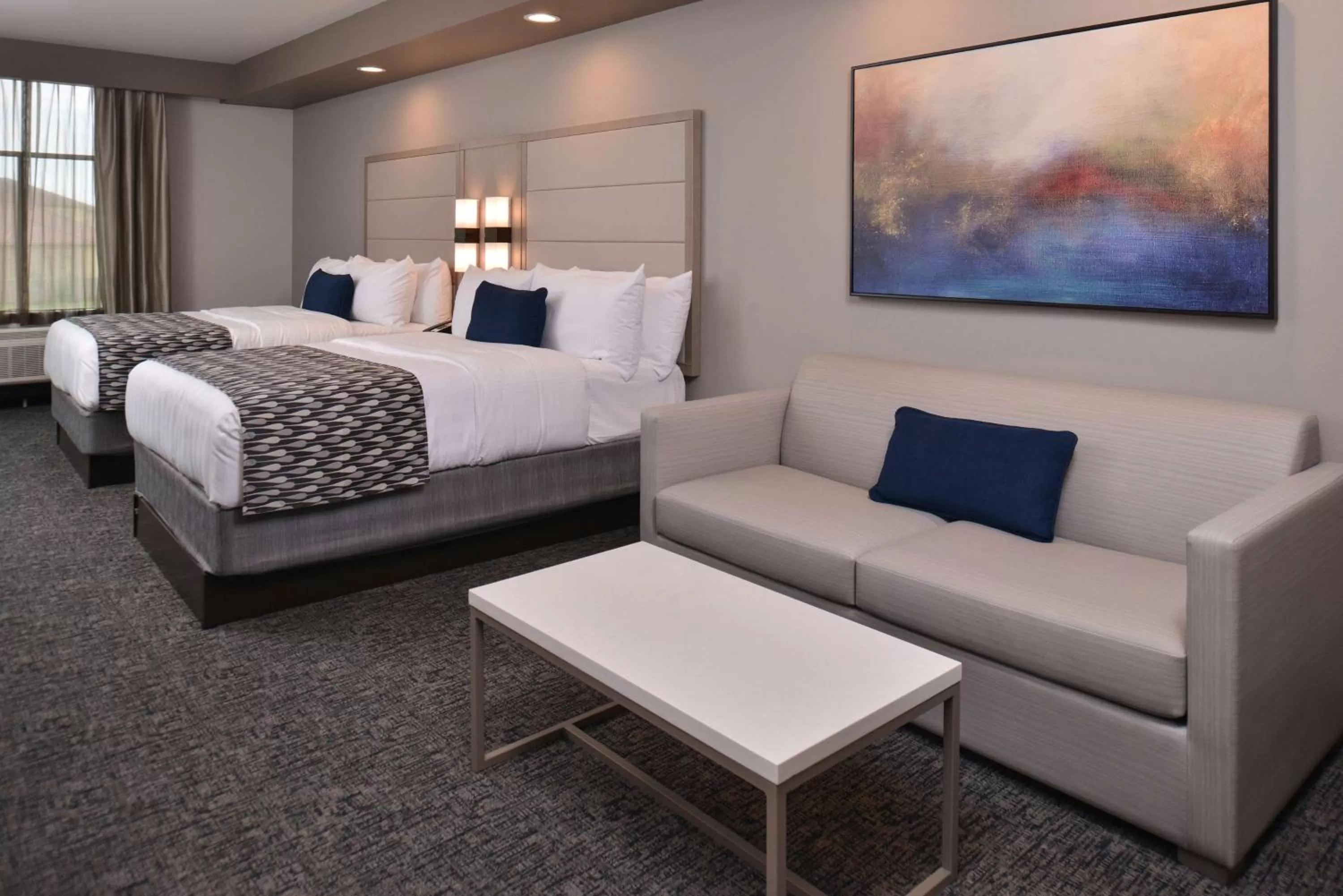 Photo of the whole room in Best Western Premier Energy Corridor