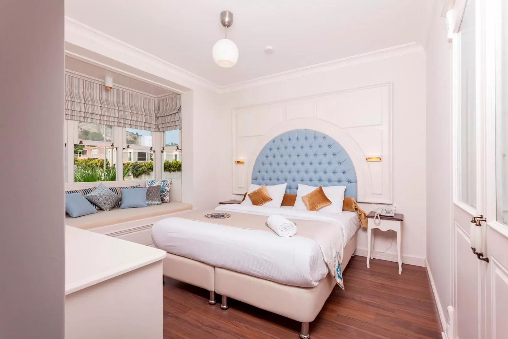 Photo of the whole room, Bed in Salbakos Herakleia Hotel