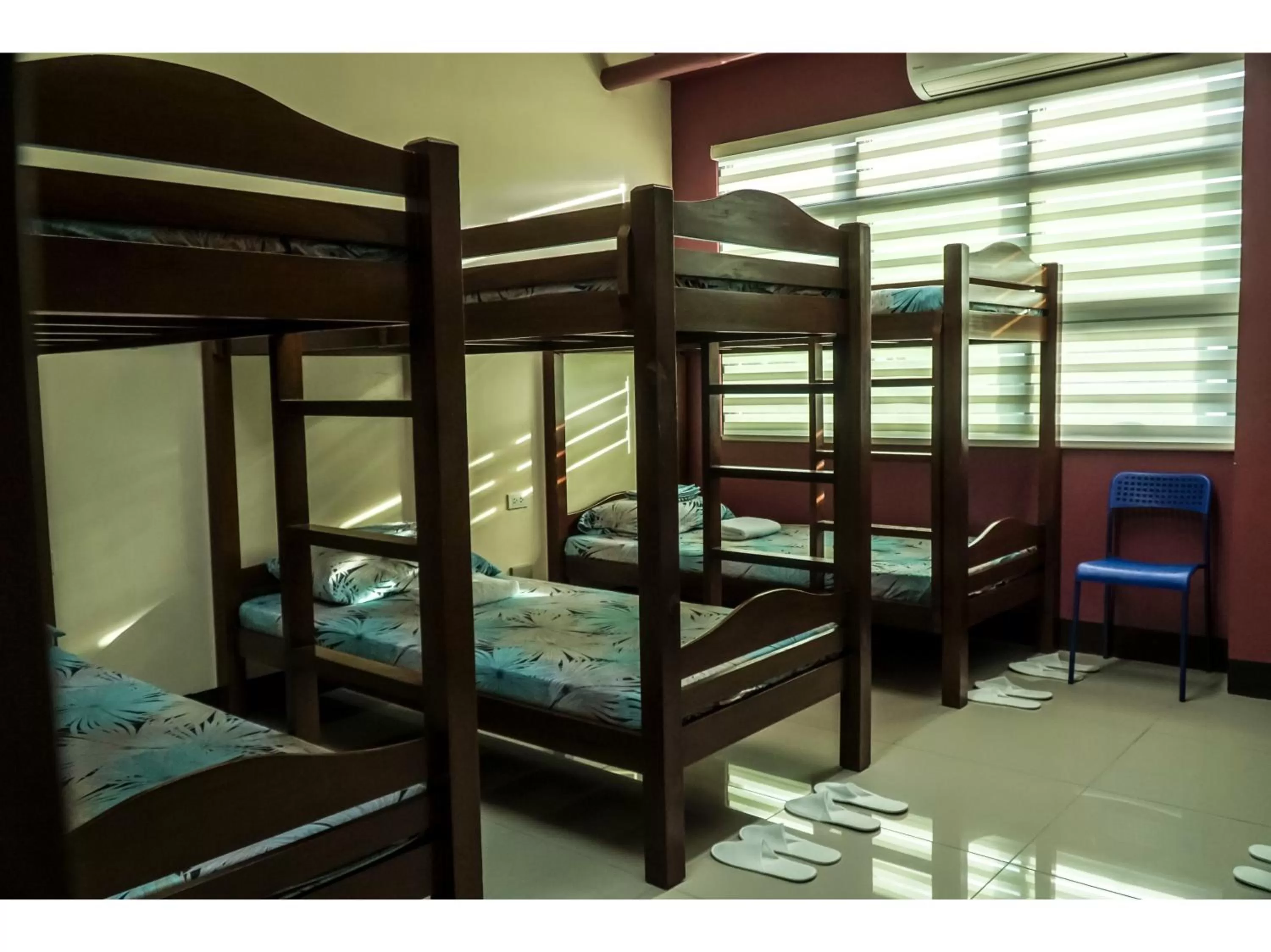 bunk bed, Bed in M28 Hotel and Apartments