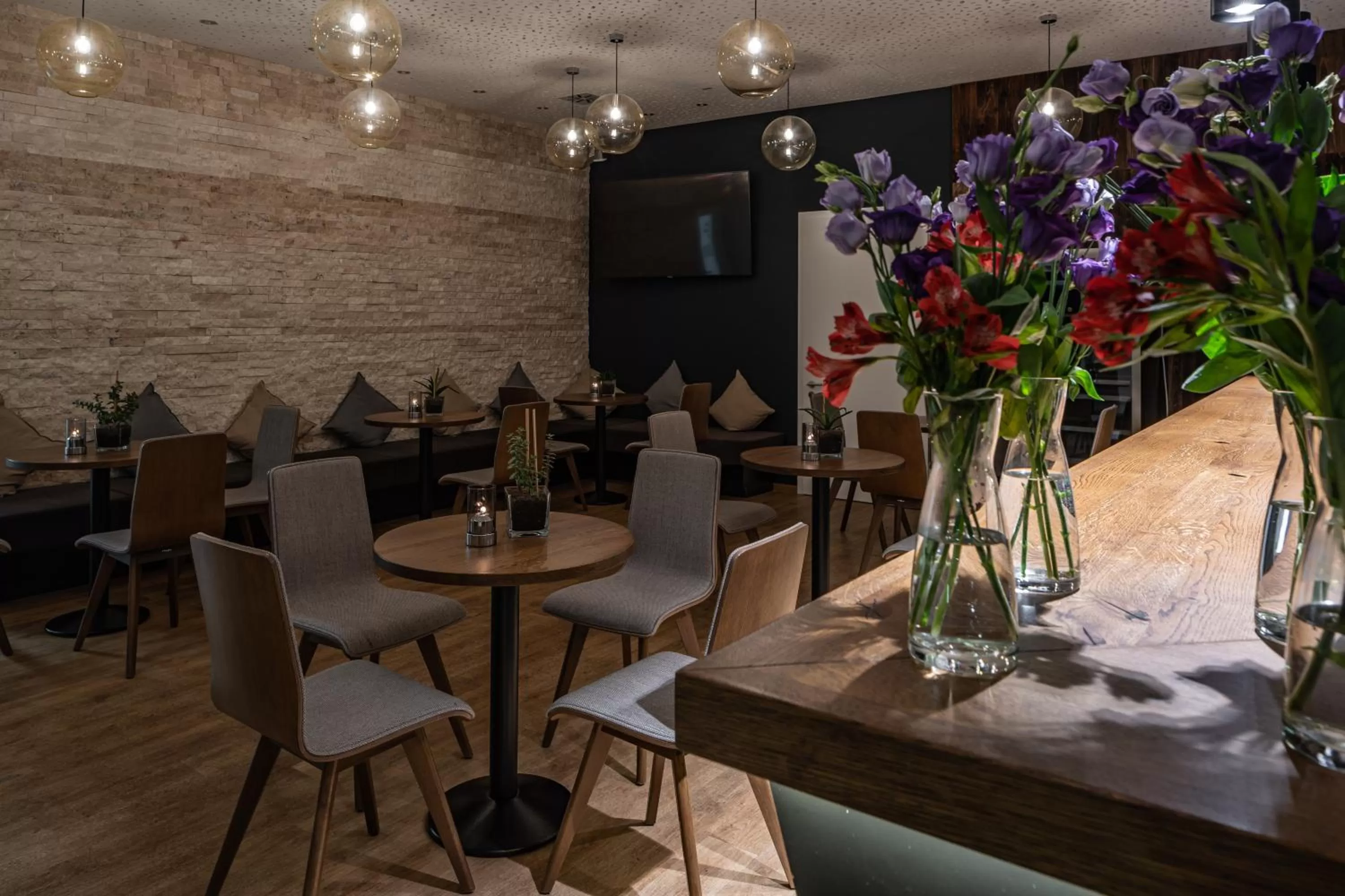 Lounge or bar in Augsburg Hotel Sonnenhof