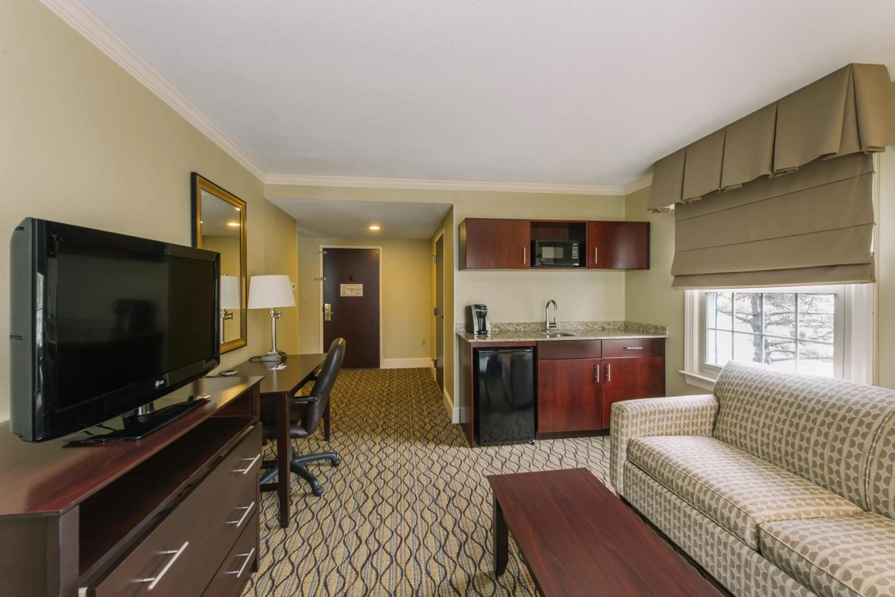 Photo of the whole room in Holiday Inn Express and Suites Merrimack by IHG