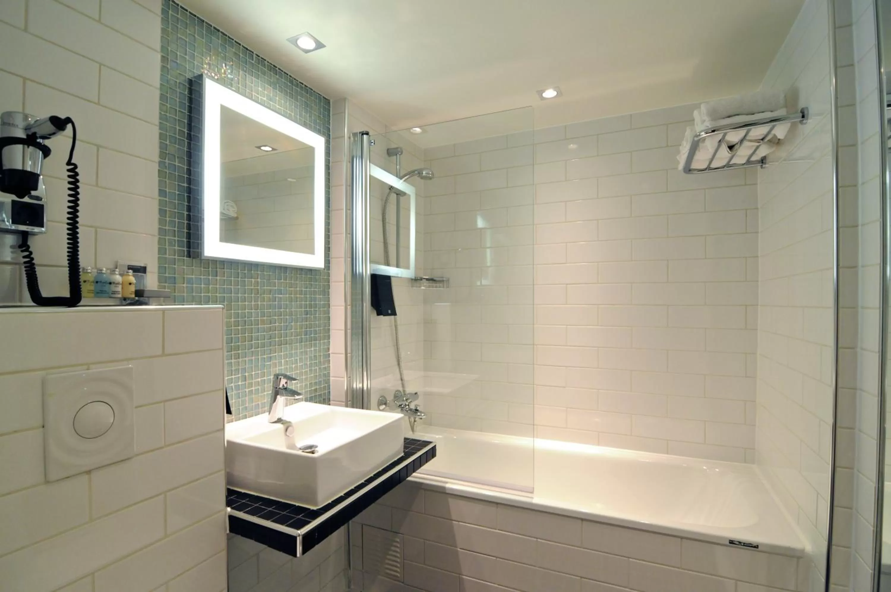 Hot Tub in Home Hotel Grand Bodø