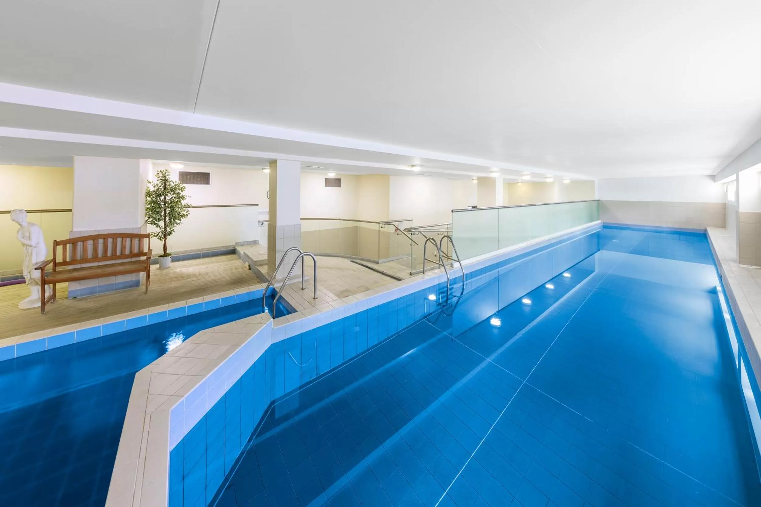 Swimming pool in The Chancellor on Hobson