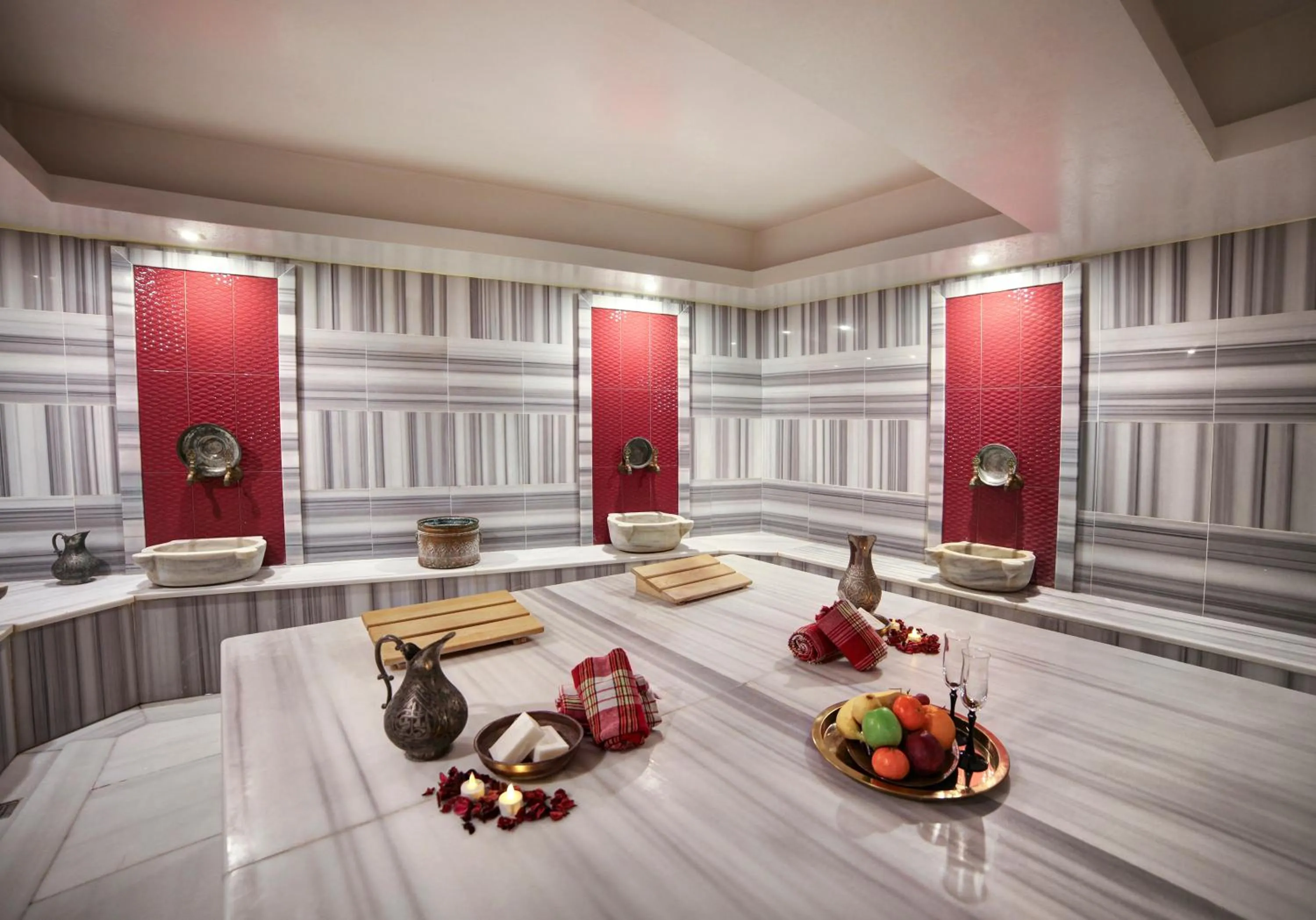 Massage in Great Fortune Hotel & Spa