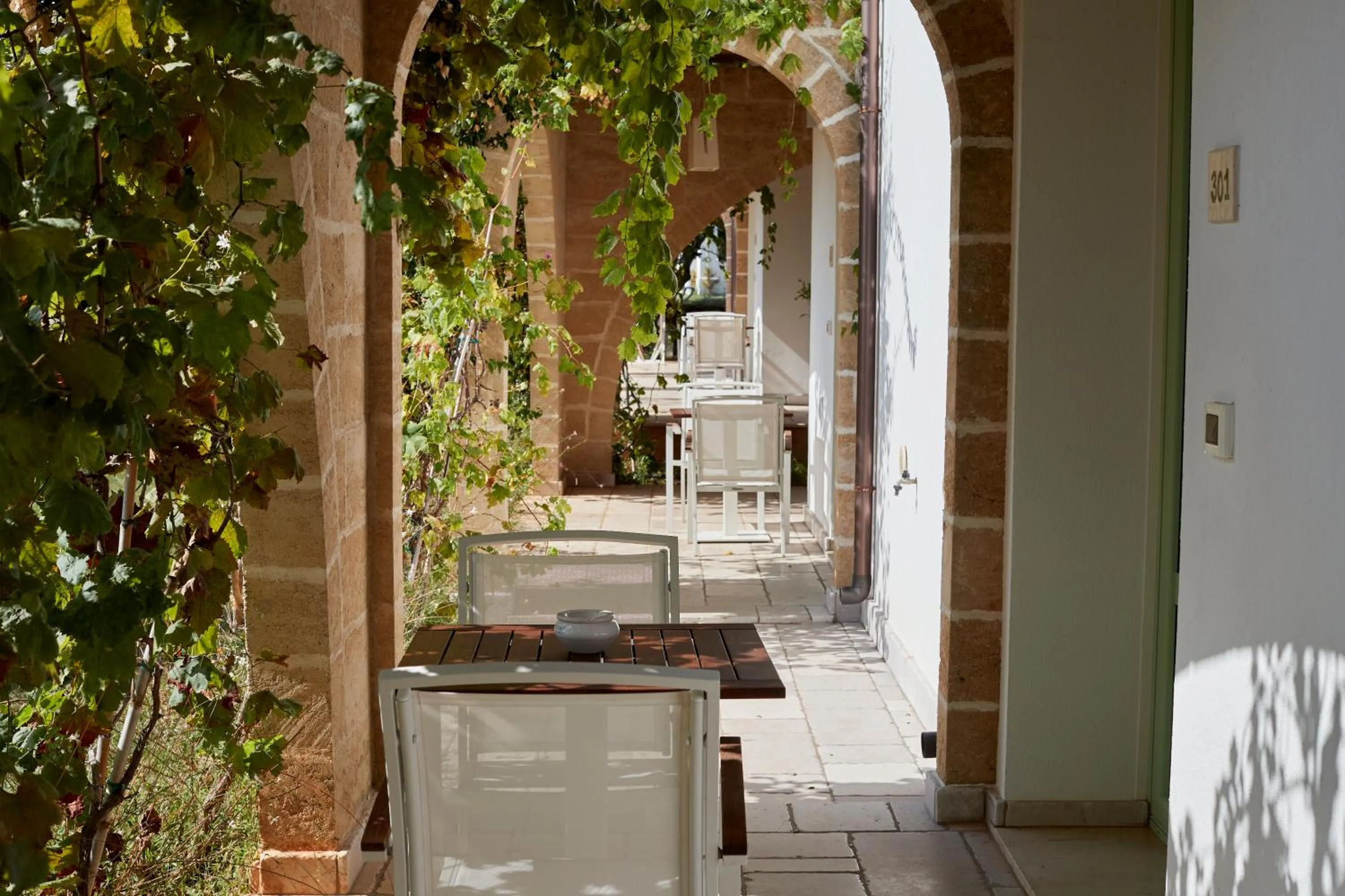 Property building in Montiro' Hotel