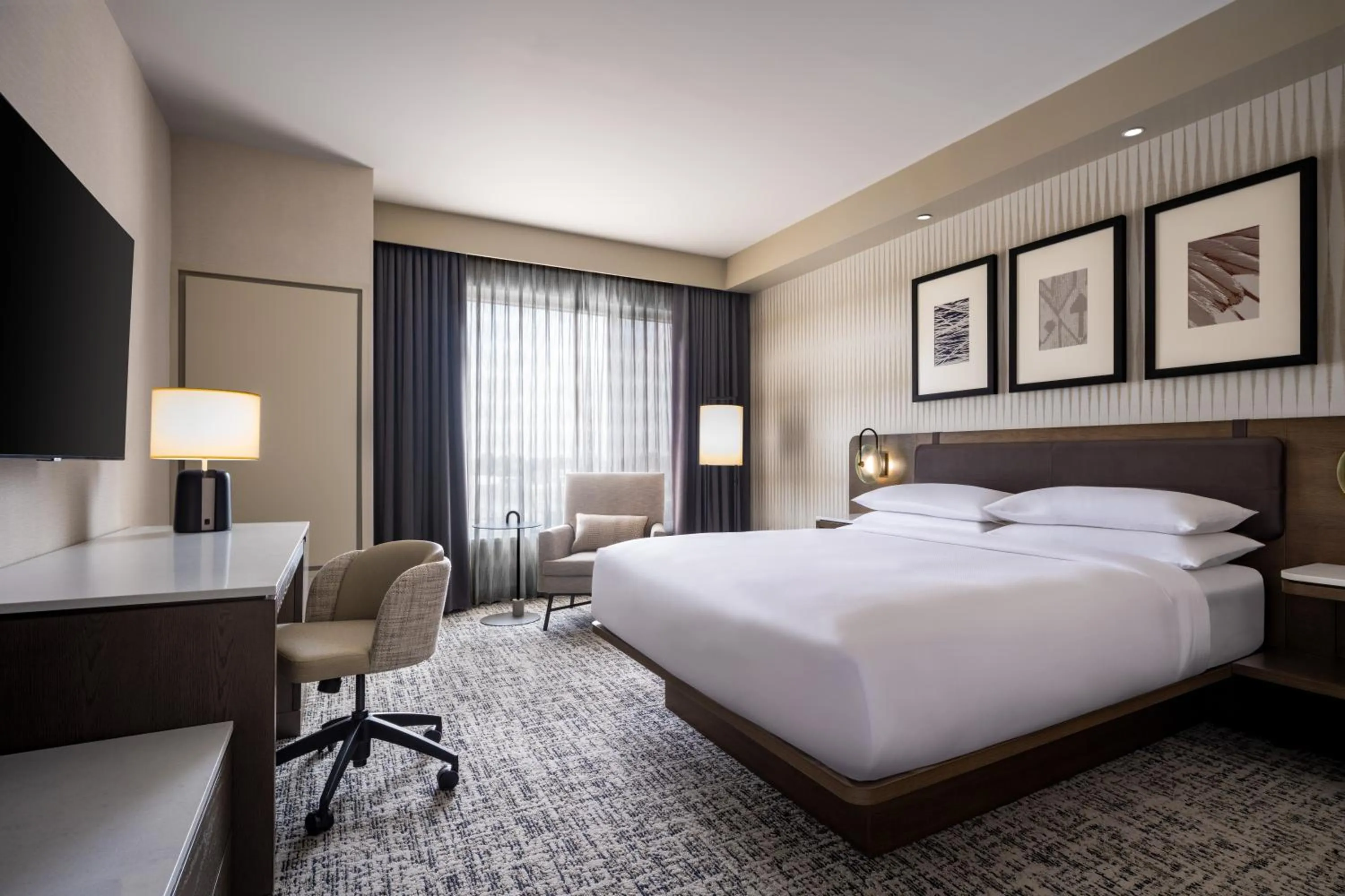 Bedroom, Bed in Delta Hotels by Marriott Wichita Falls Convention Center