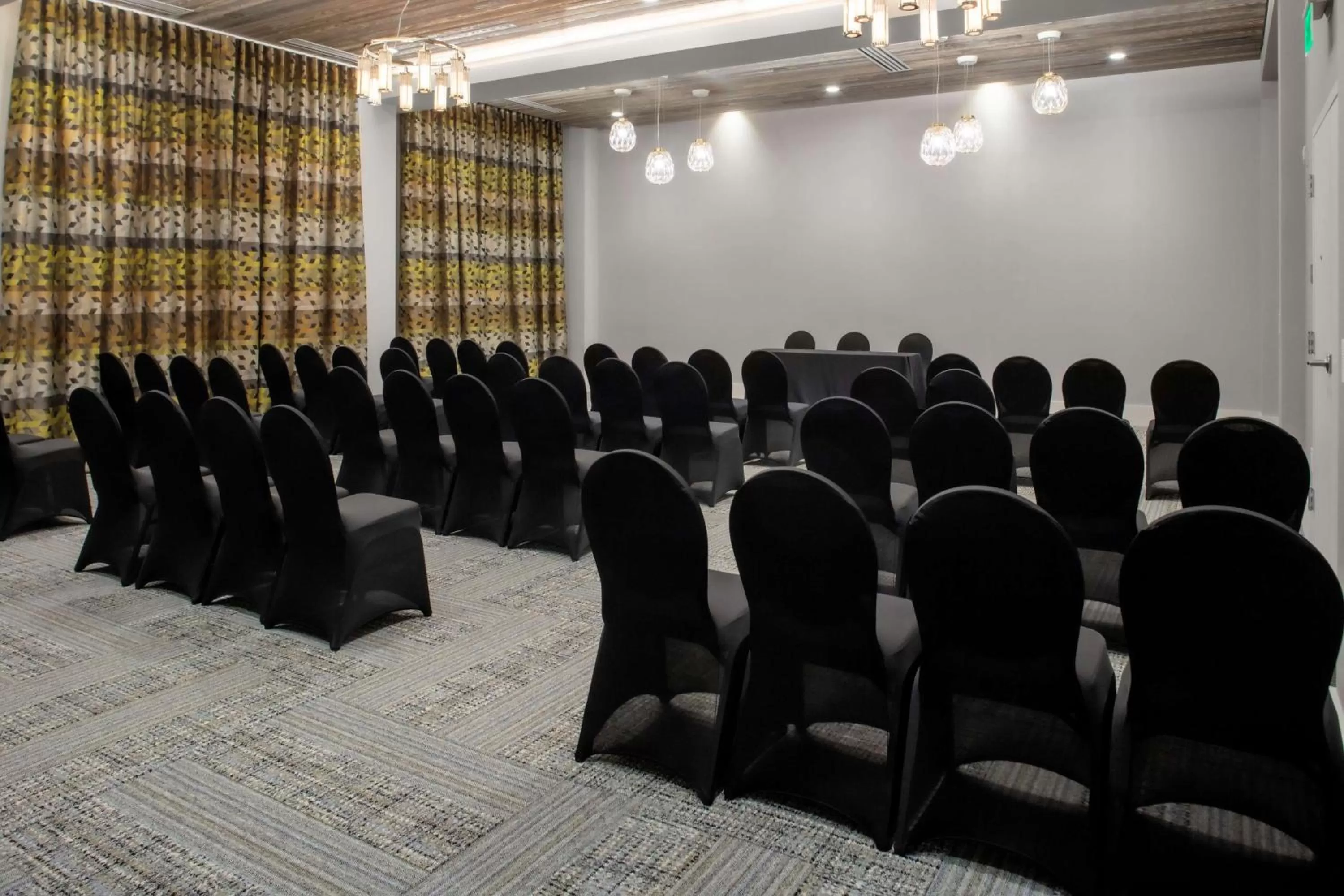 Meeting/conference room in Hilton Garden Inn Ocala Downtown, Fl