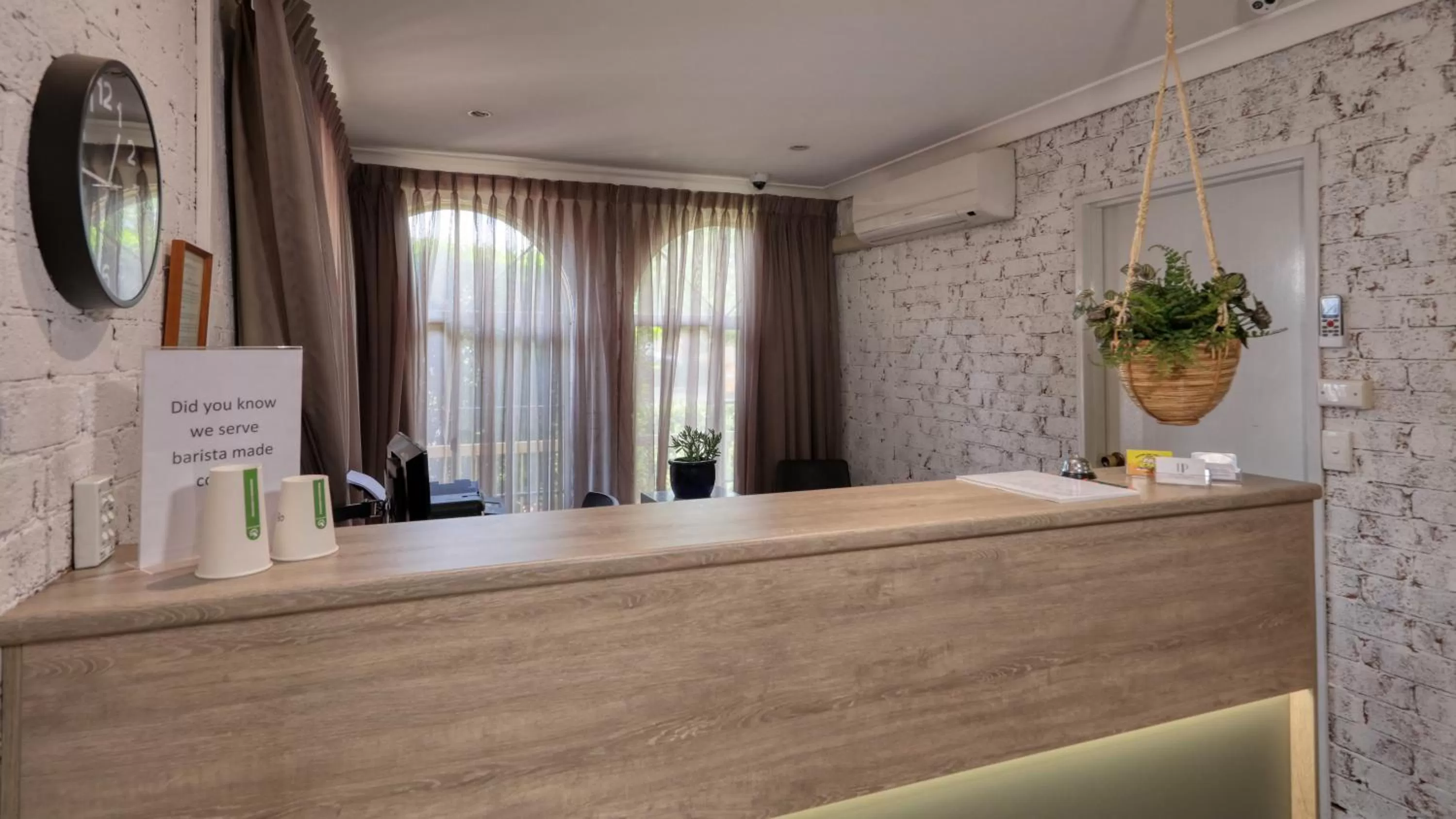 Lobby or reception in Hamilton Henry Parkes Motor Inn