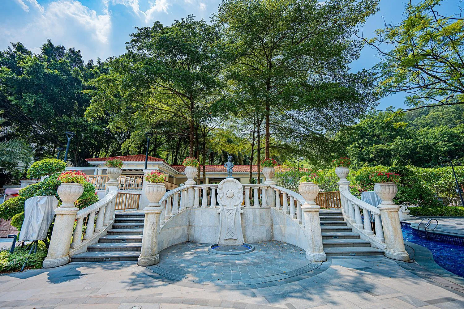 Property building in Good View Hotel Tangxia - 15 mins drive from Dongguan South Railway Station