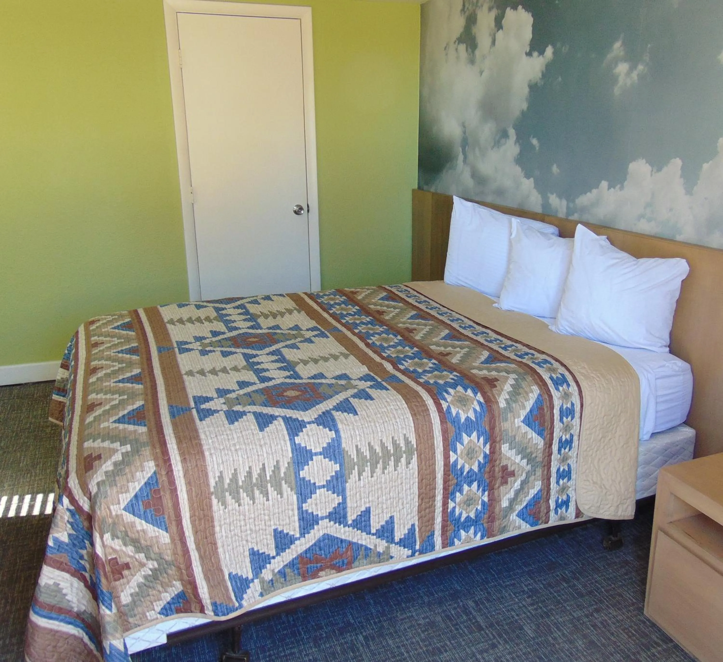 Bed in Bryce Canyon Resort