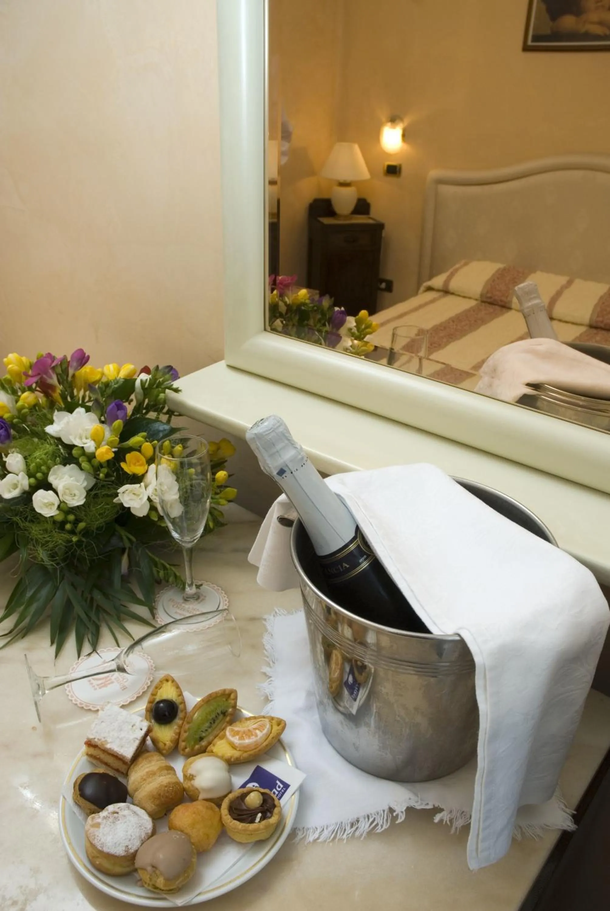 Food, Bed in Hotel Vienna Ostenda e Ristorante il Danubio