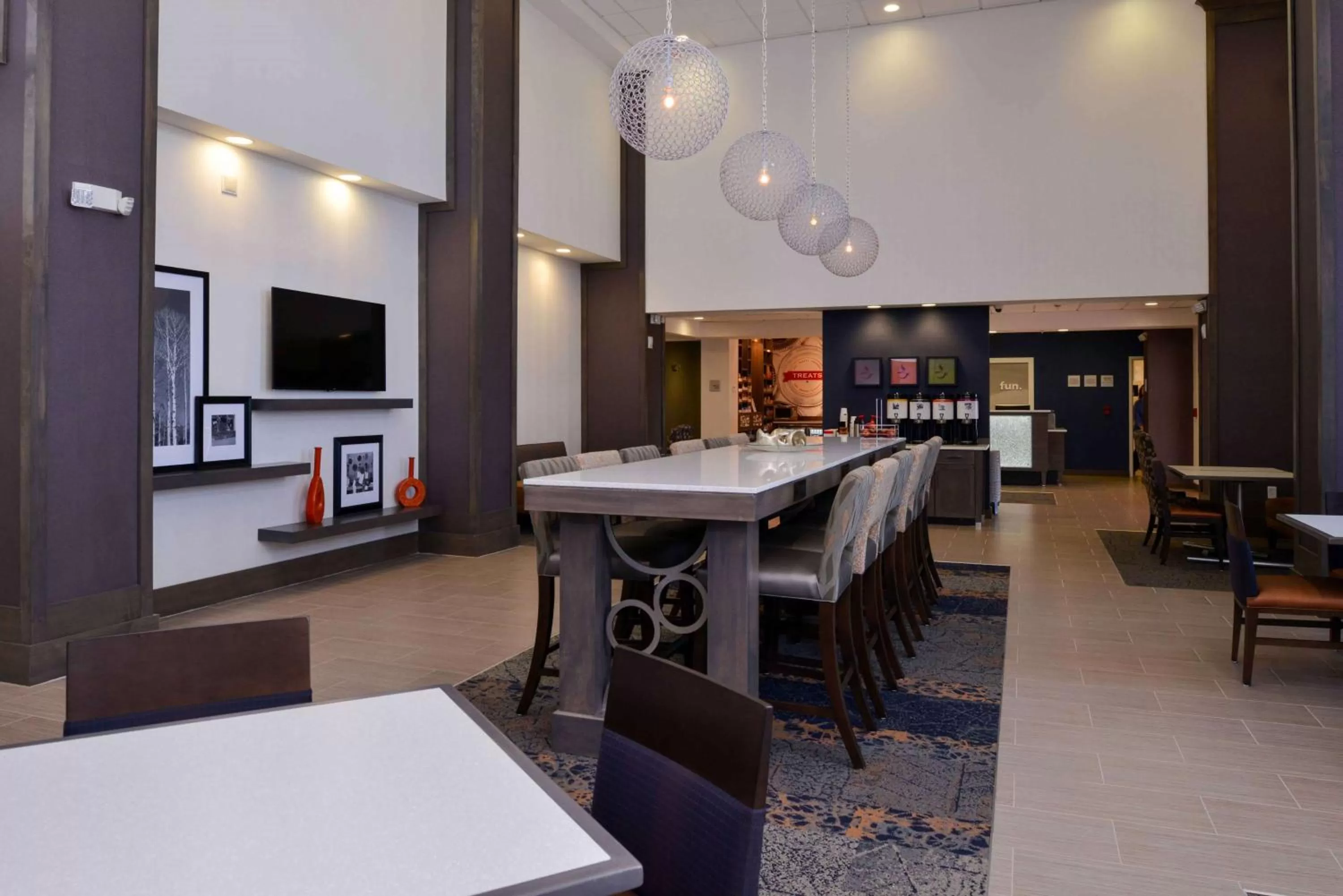 Lobby or reception in Hampton Inn & Suites Albany-East Greenbush, NY