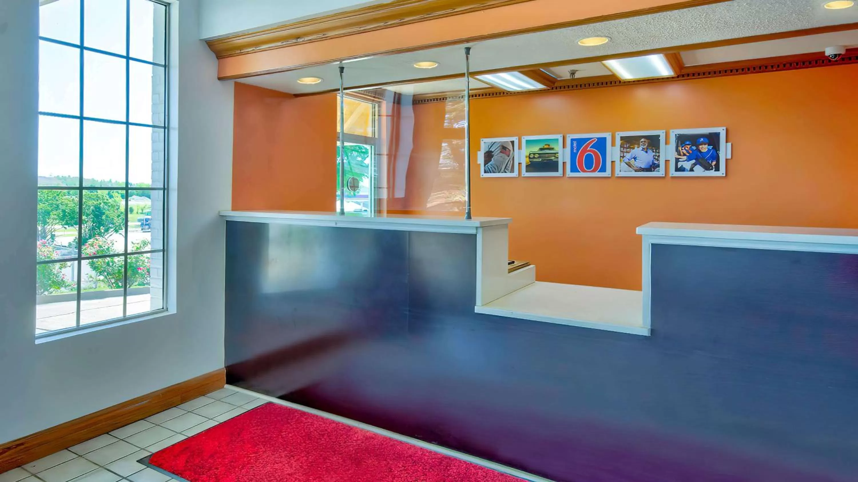 Lobby or reception, Bed in Motel 6-Grand Rivers, KY