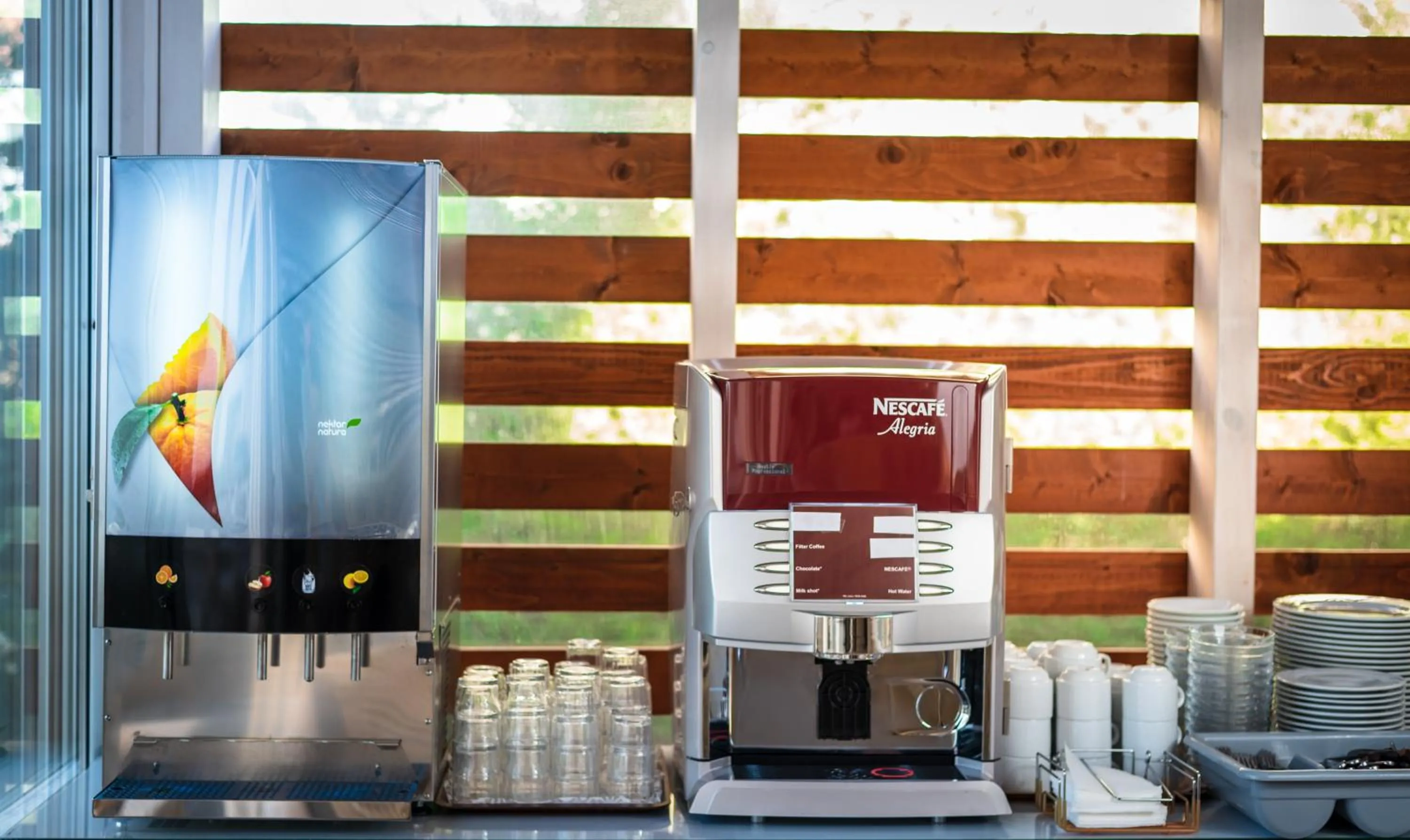 Buffet breakfast in Sunday Hotel