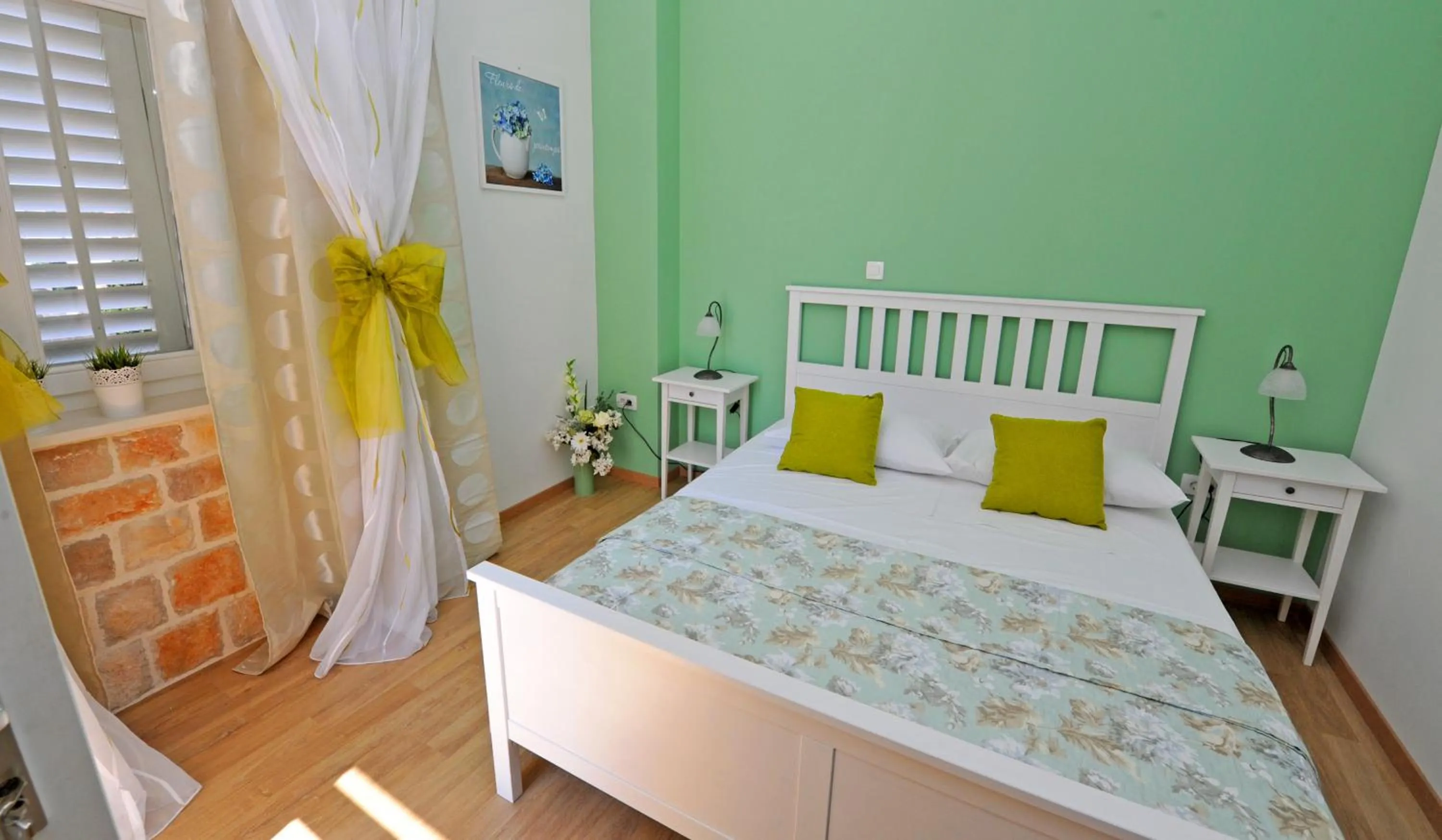 Bed in Luxury Rooms Nirvana