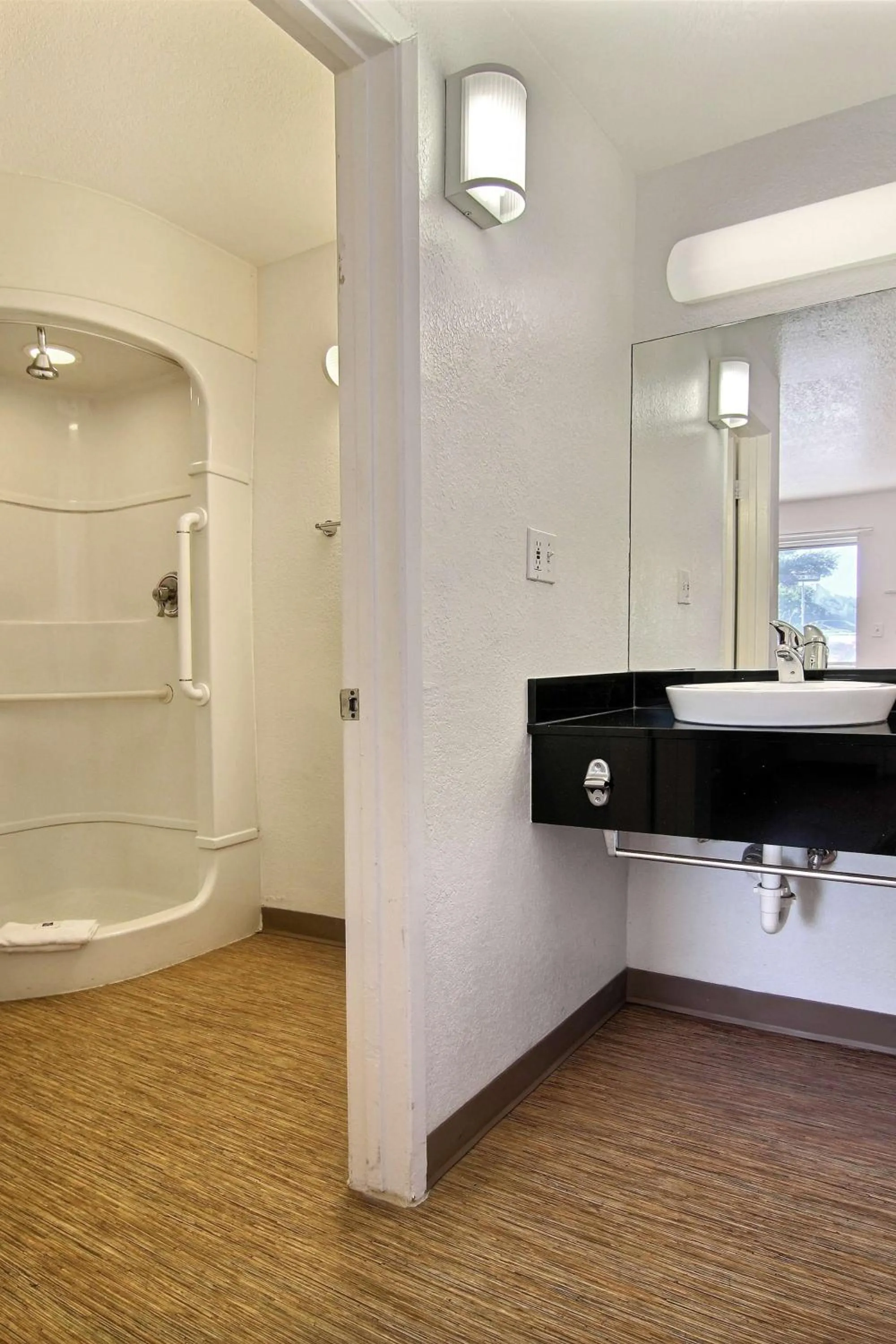 Bathroom in Motel 6-San Angelo, TX