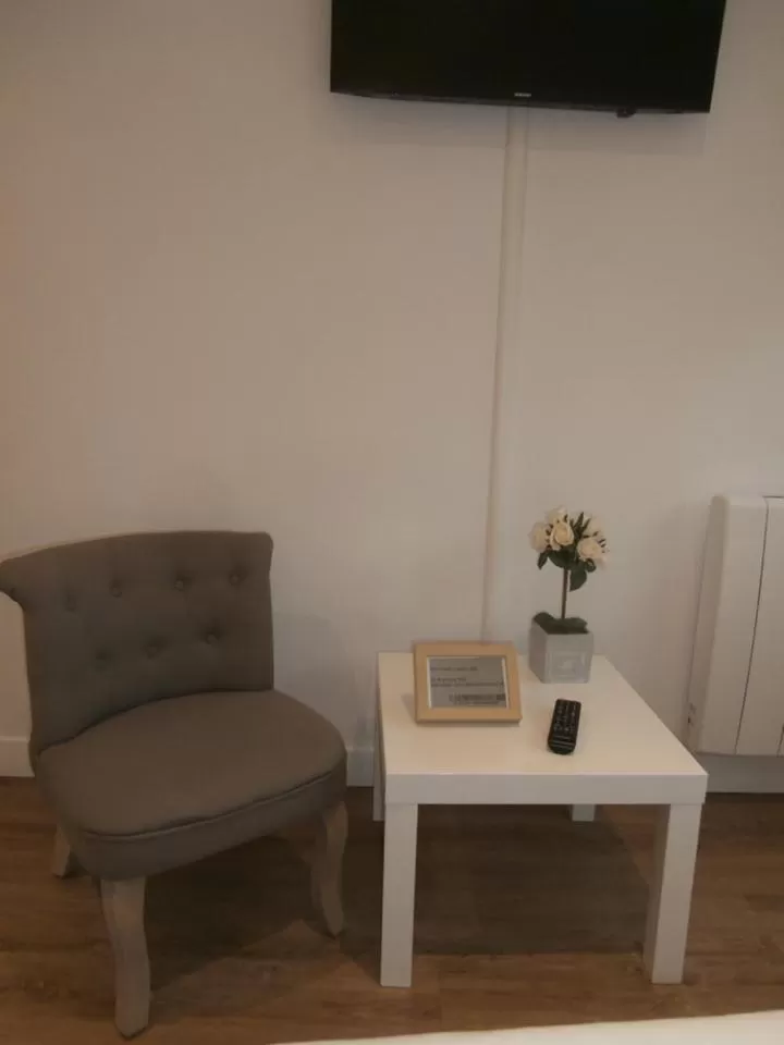 TV and multimedia in au Claire de lune