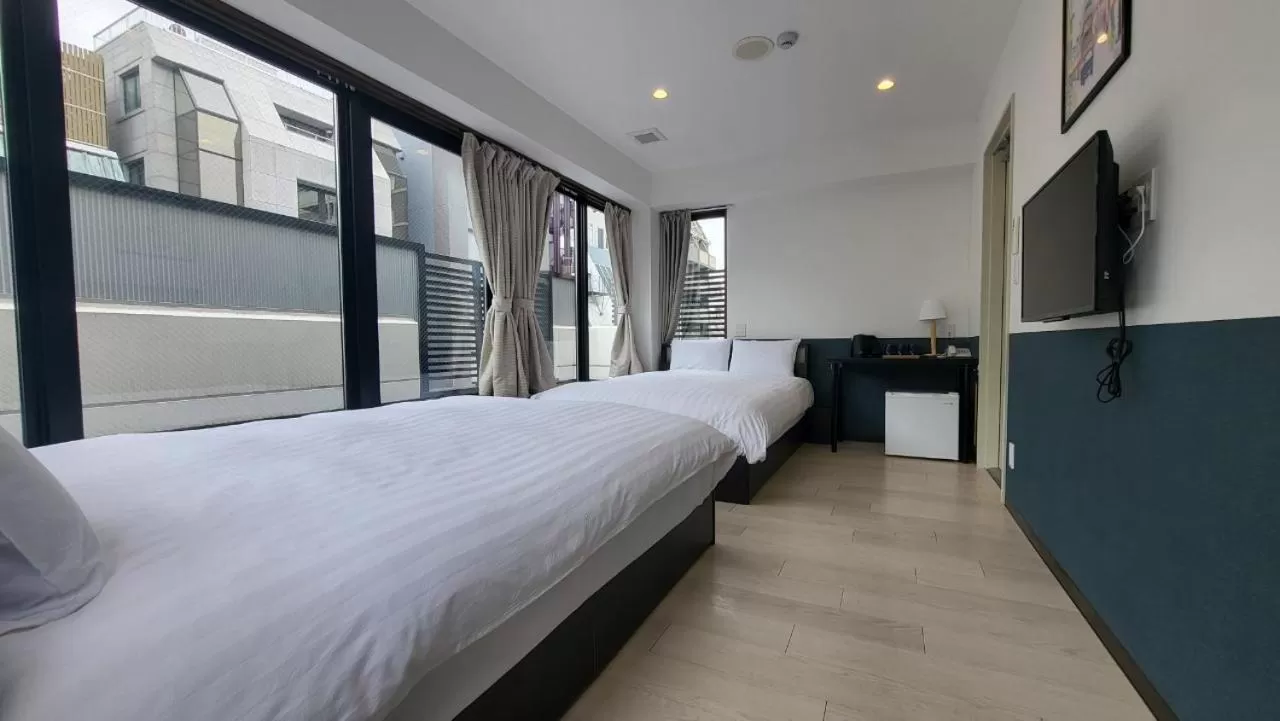 Family Suite in Ueno Woo Hotel