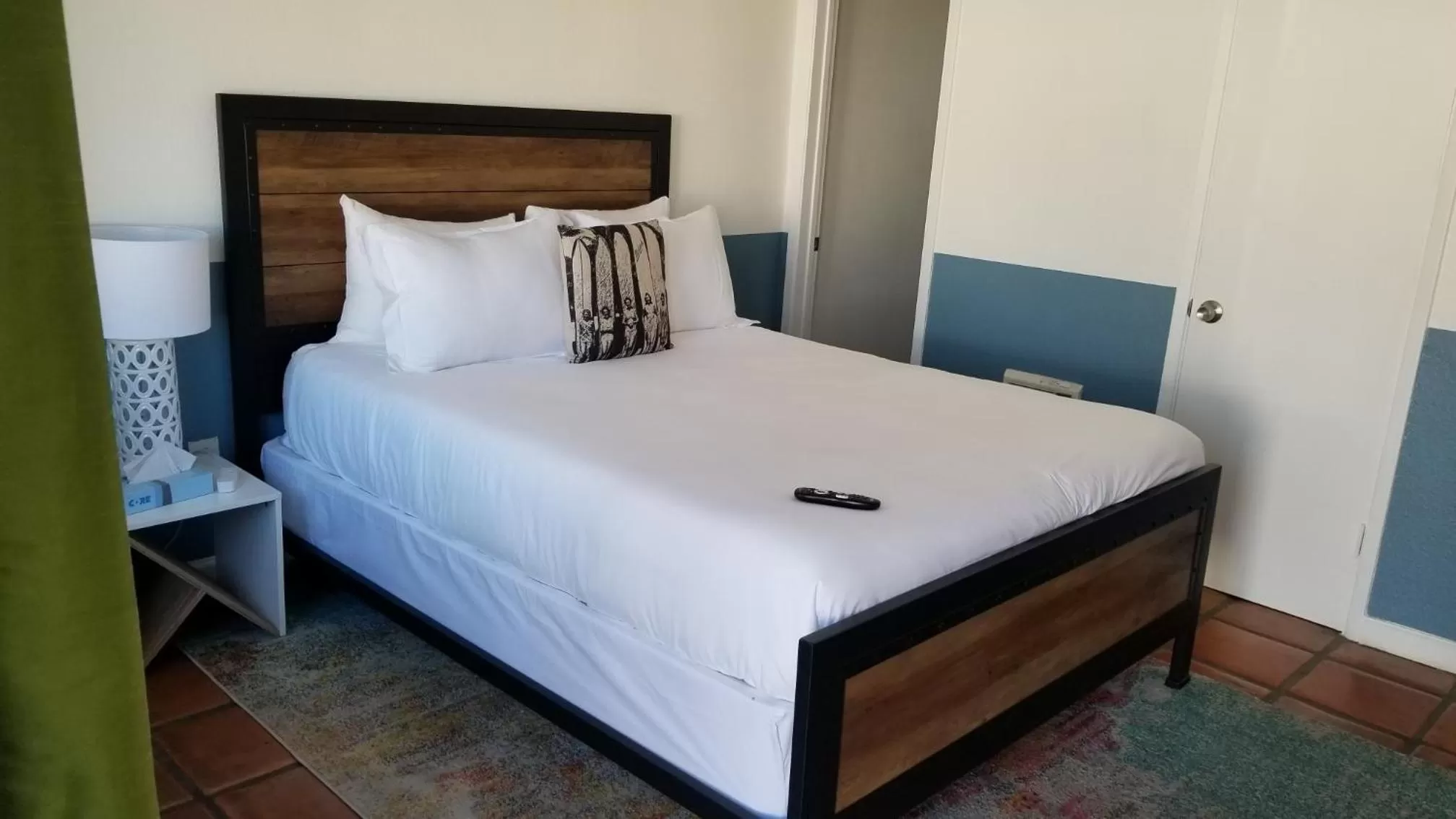 Standard Queen Room in Sand Castle