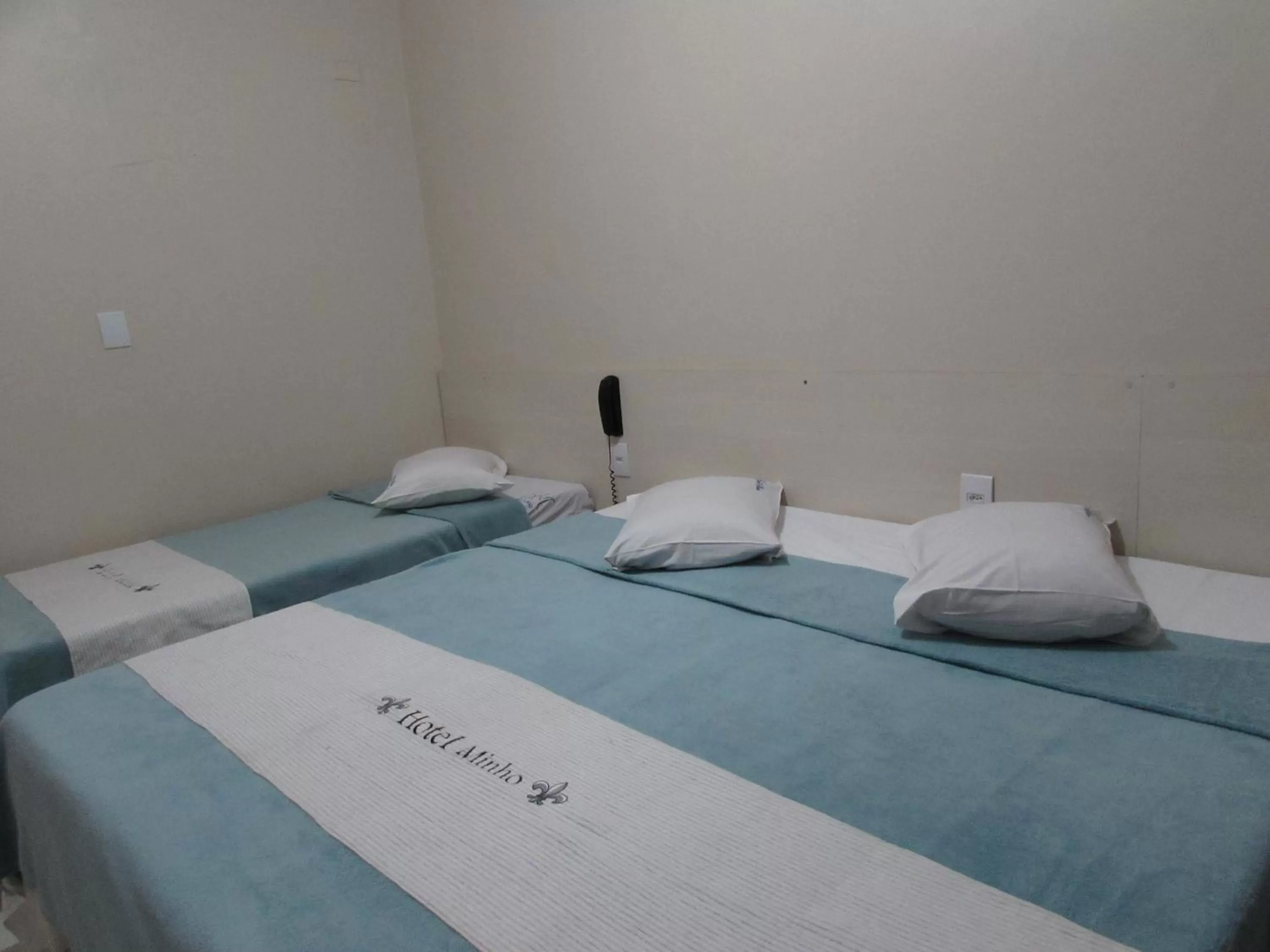 Bed in Hotel Minho - Próximo a 25 de Março, Brás, Bom Retiro e Hospital Pérola Byington