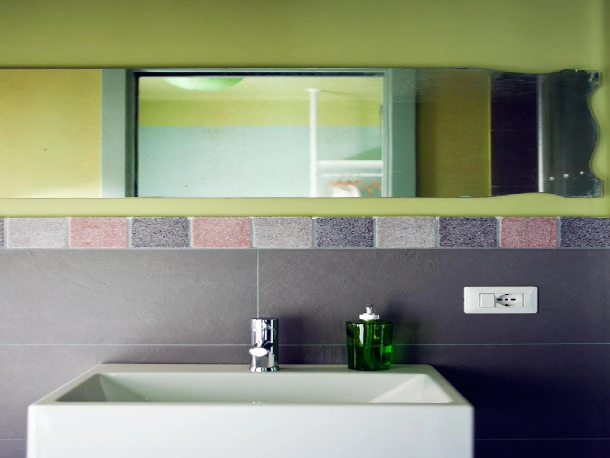 Bathroom in PratinnVatican