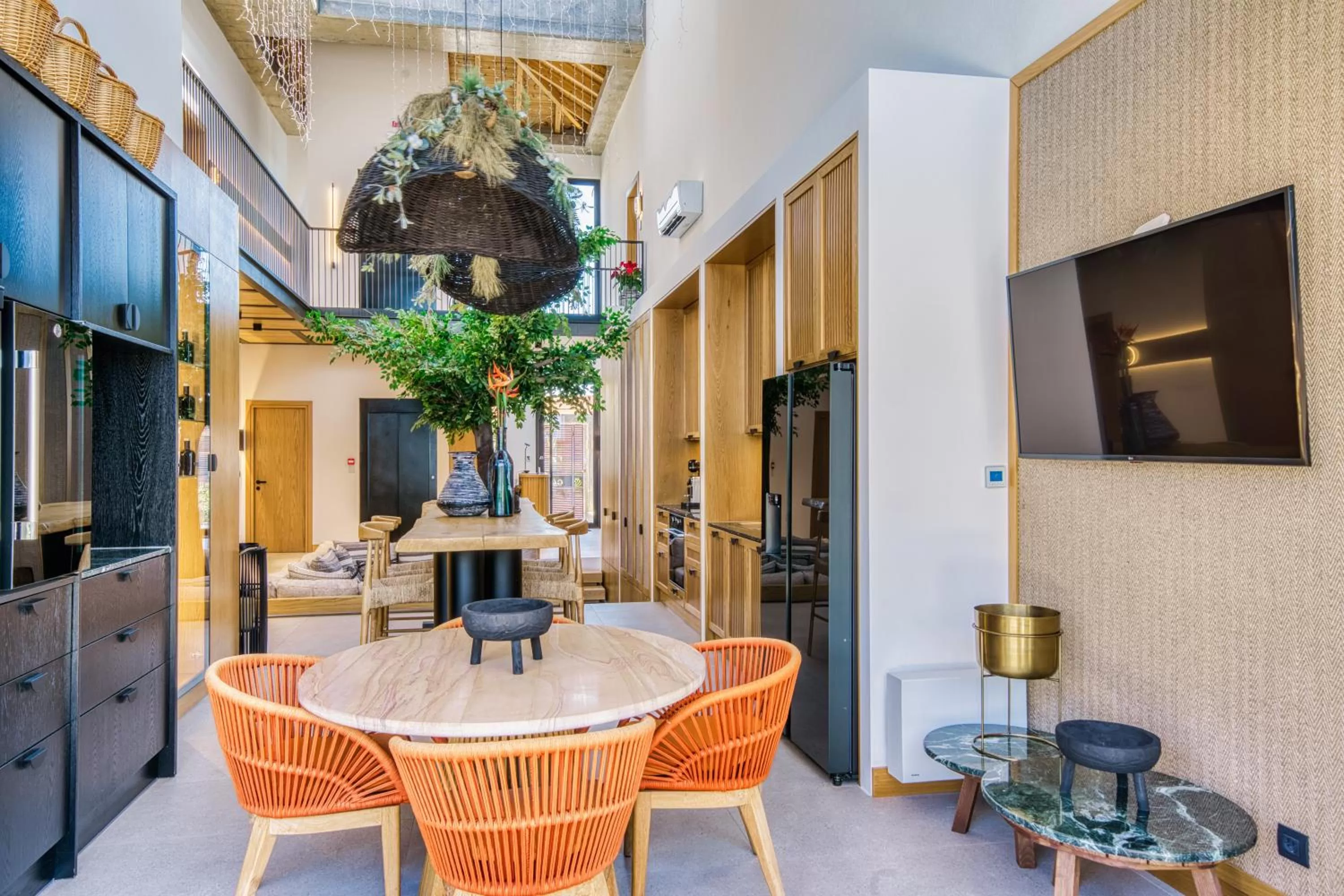 Communal lounge/ TV room in Capital Luxury Suites