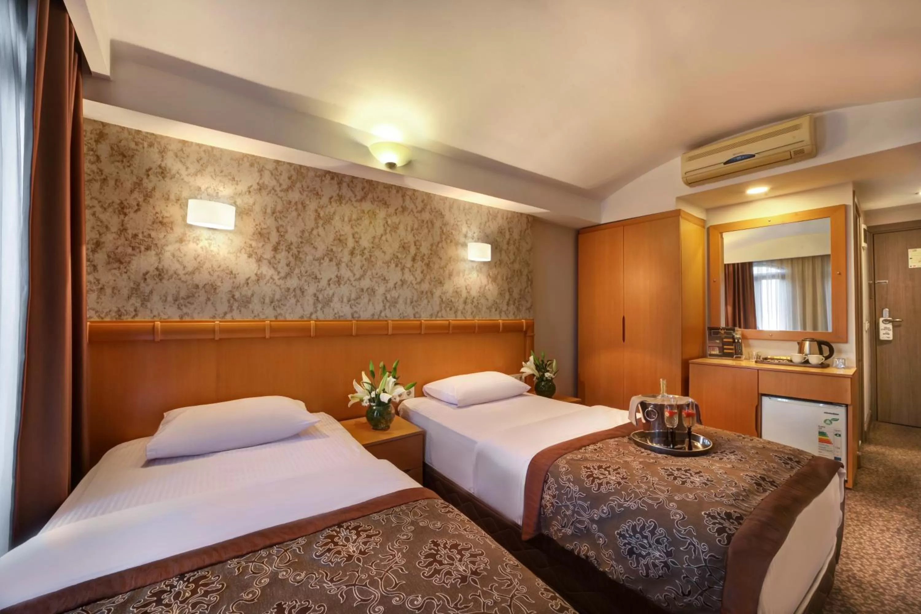 Bed in Stargate Hotel&Spa