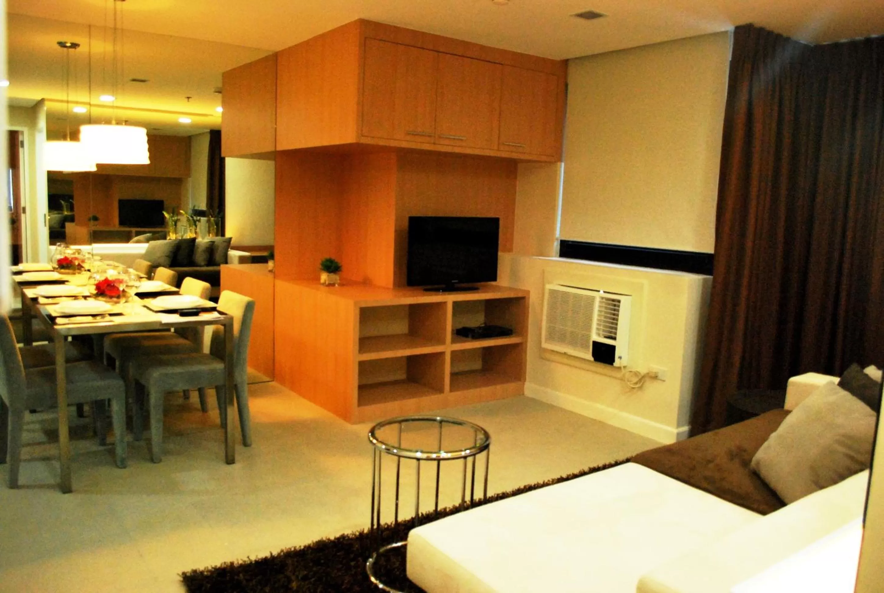 Seating area, TV/Entertainment Center in BSA Twin Towers