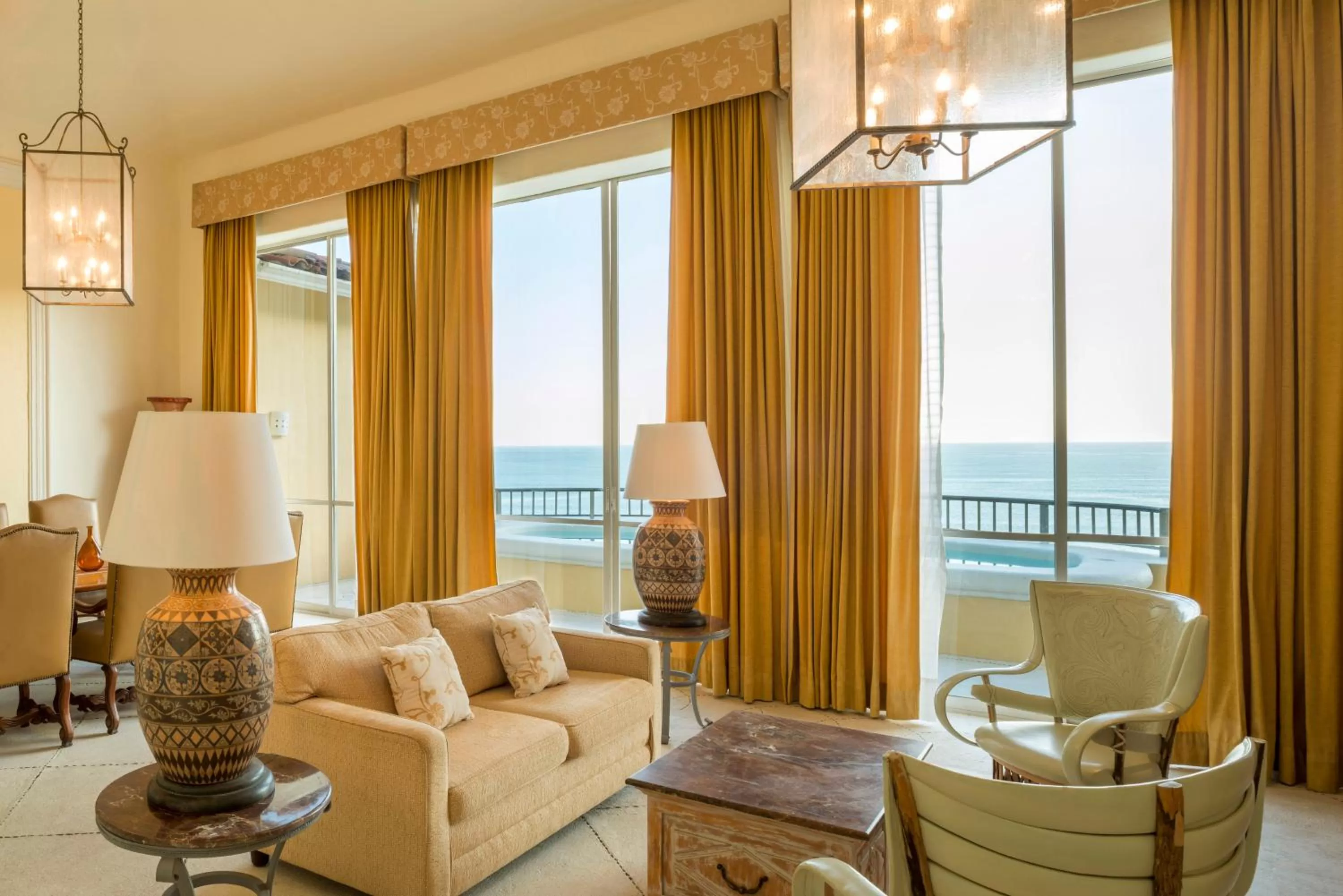 Photo of the whole room in Quinta Real Acapulco