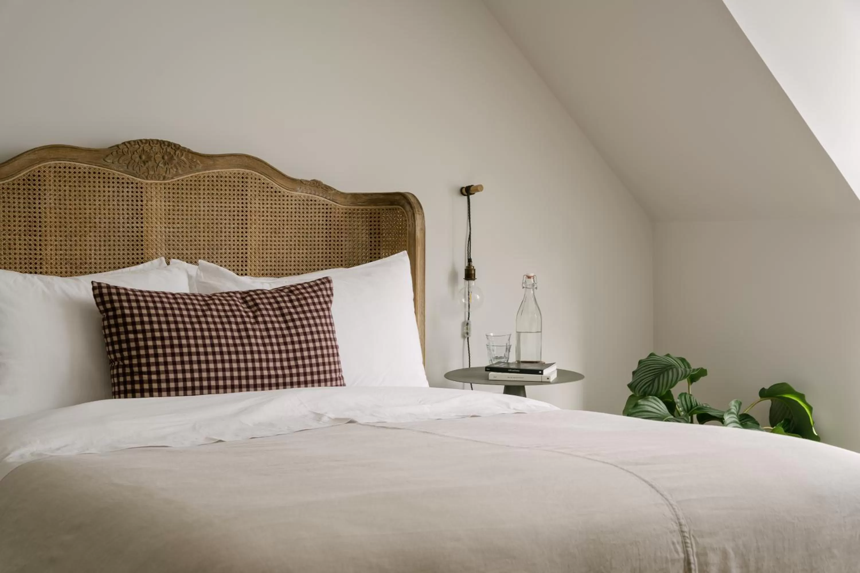 Bed in The Dundonald Guesthouse & Cottage