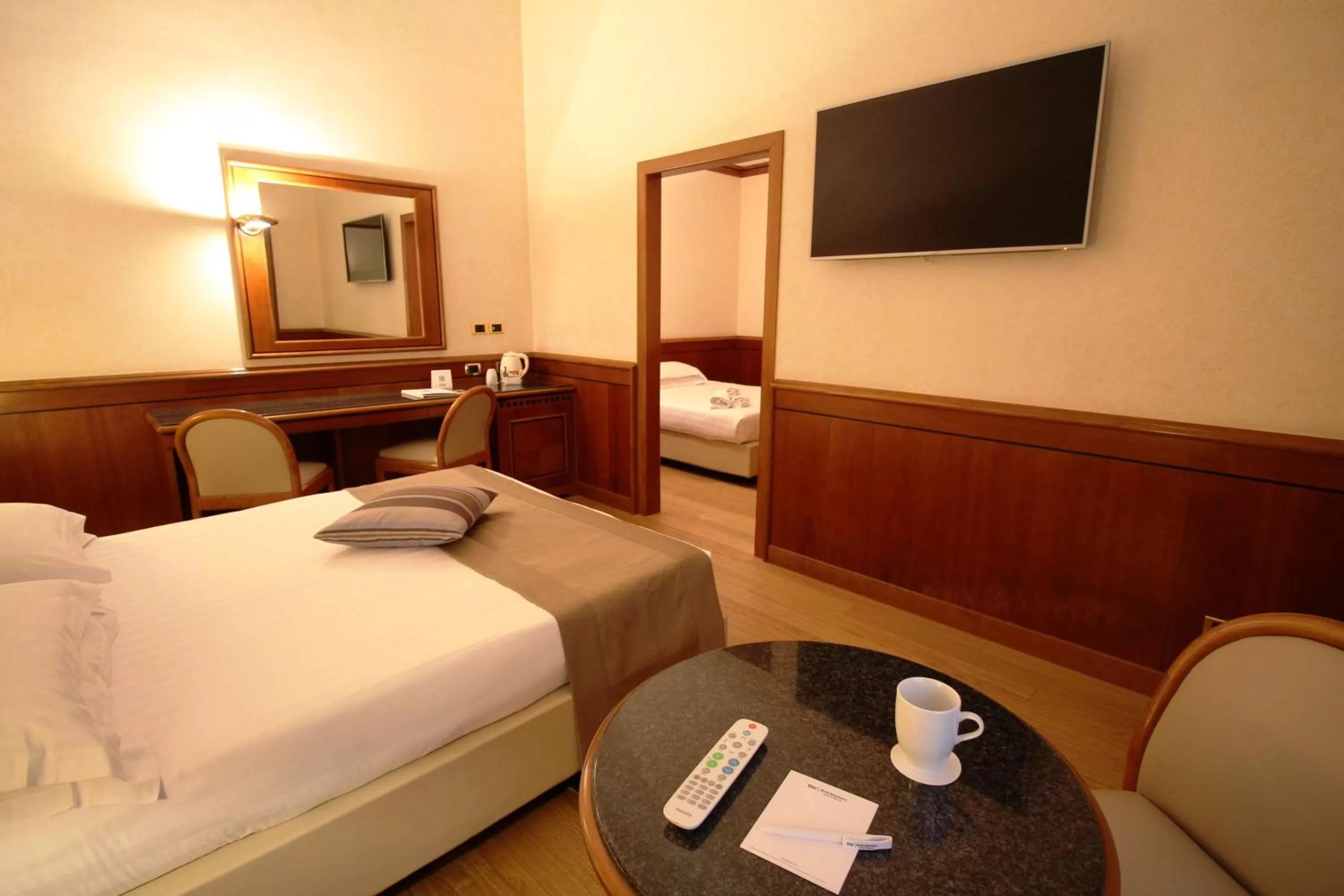 TV and multimedia, Bed in Best Western Hotel Moderno Verdi