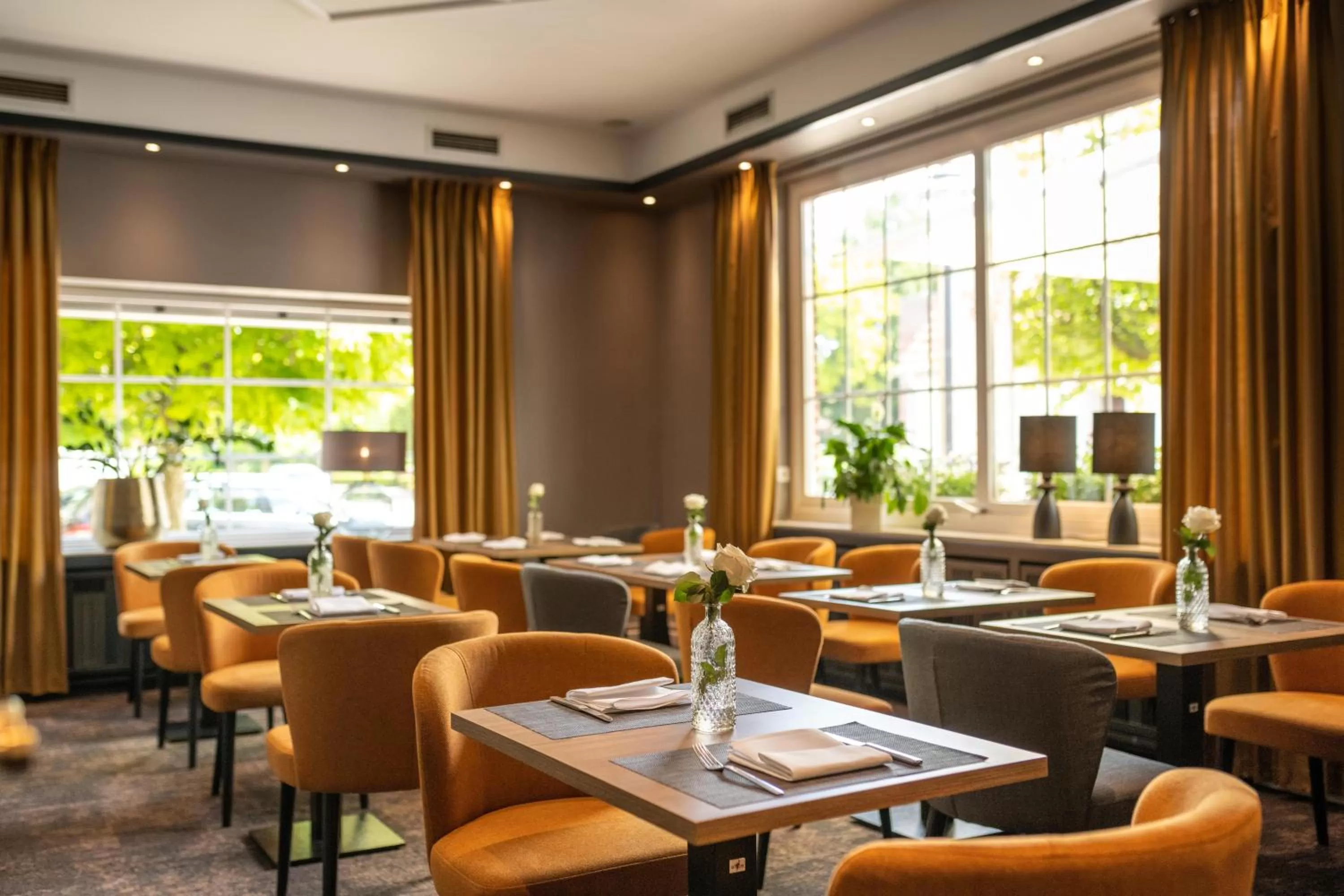 Restaurant/places to eat in Hotel Rheinischer Hof