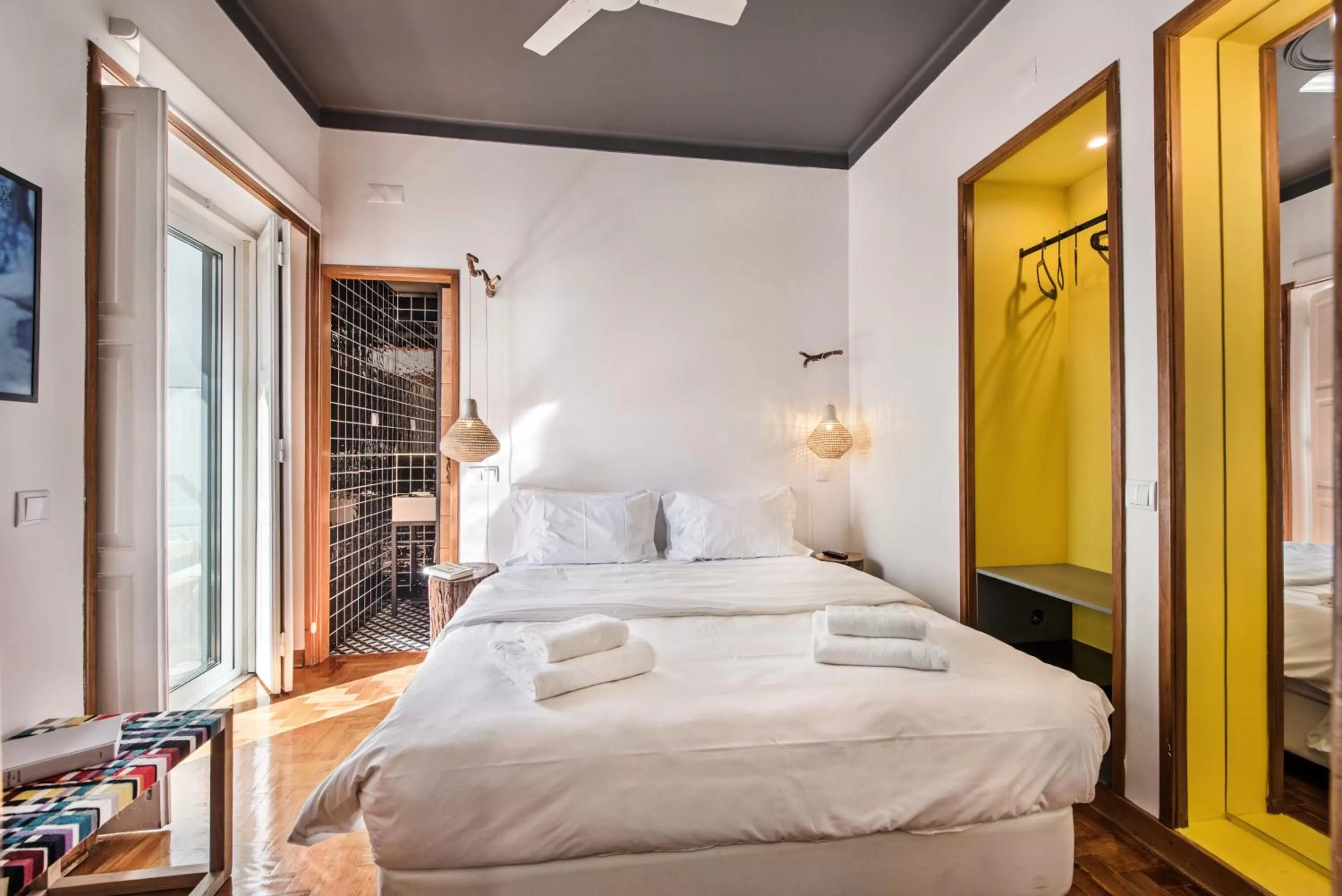 Bed in Lemon Tree Stay