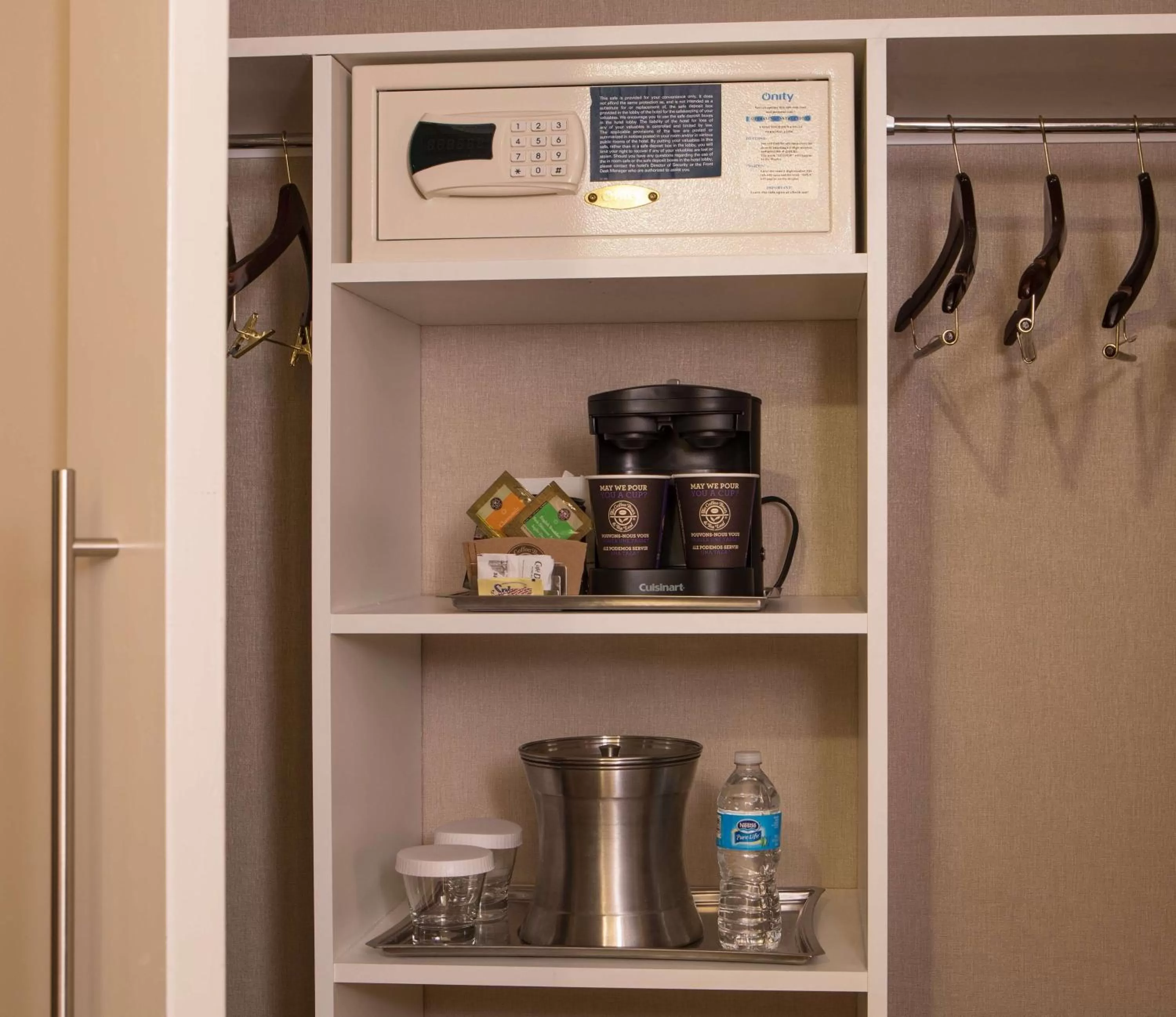 Bedroom in Hilton Wilmington/Christiana