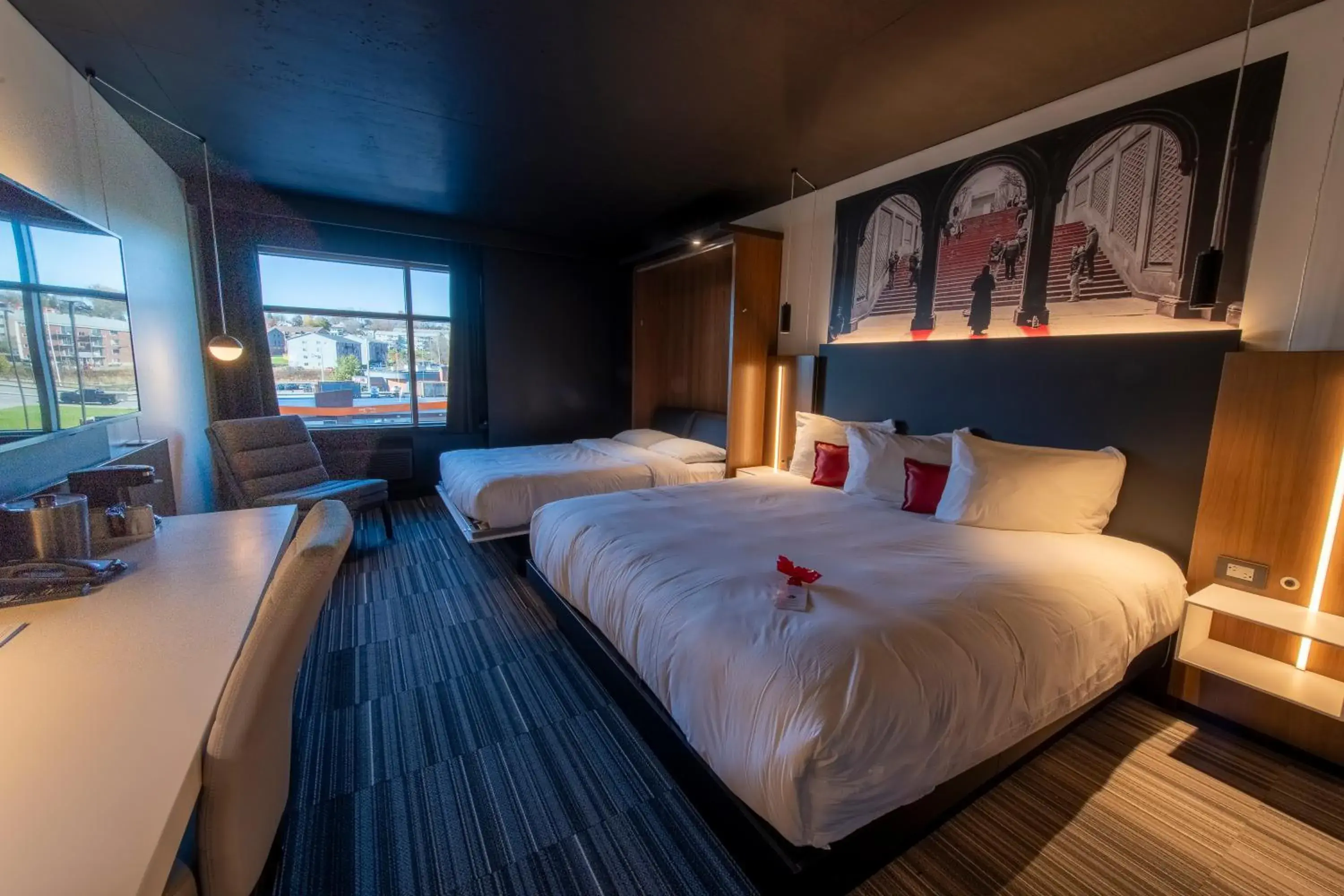 Superior King Room in Grand Times Hotel – Aeroport de Quebec Superior King Room in Grand Times Hotel – Aeroport de Quebec