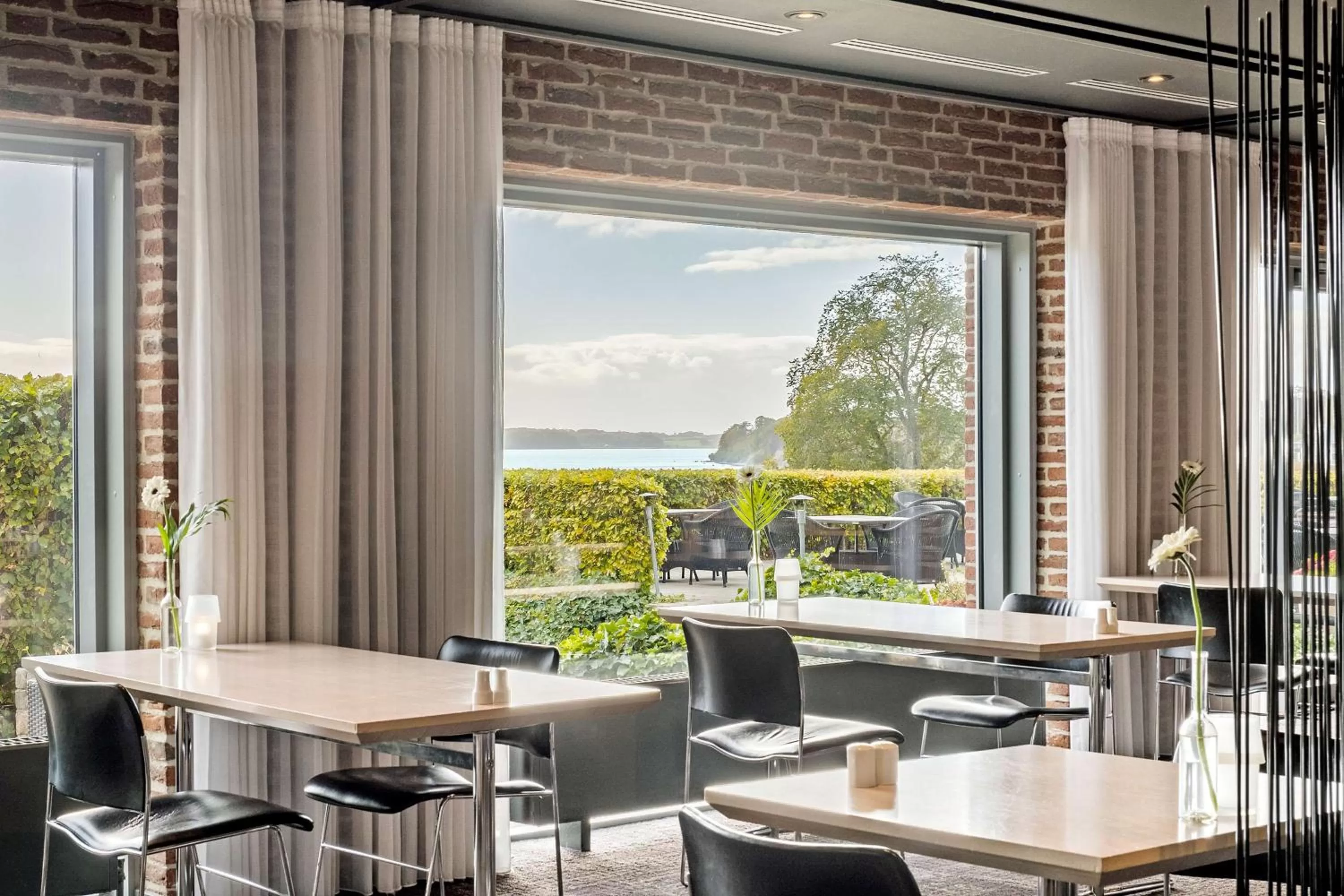 Restaurant/places to eat in Hotel Sonderborg Strand