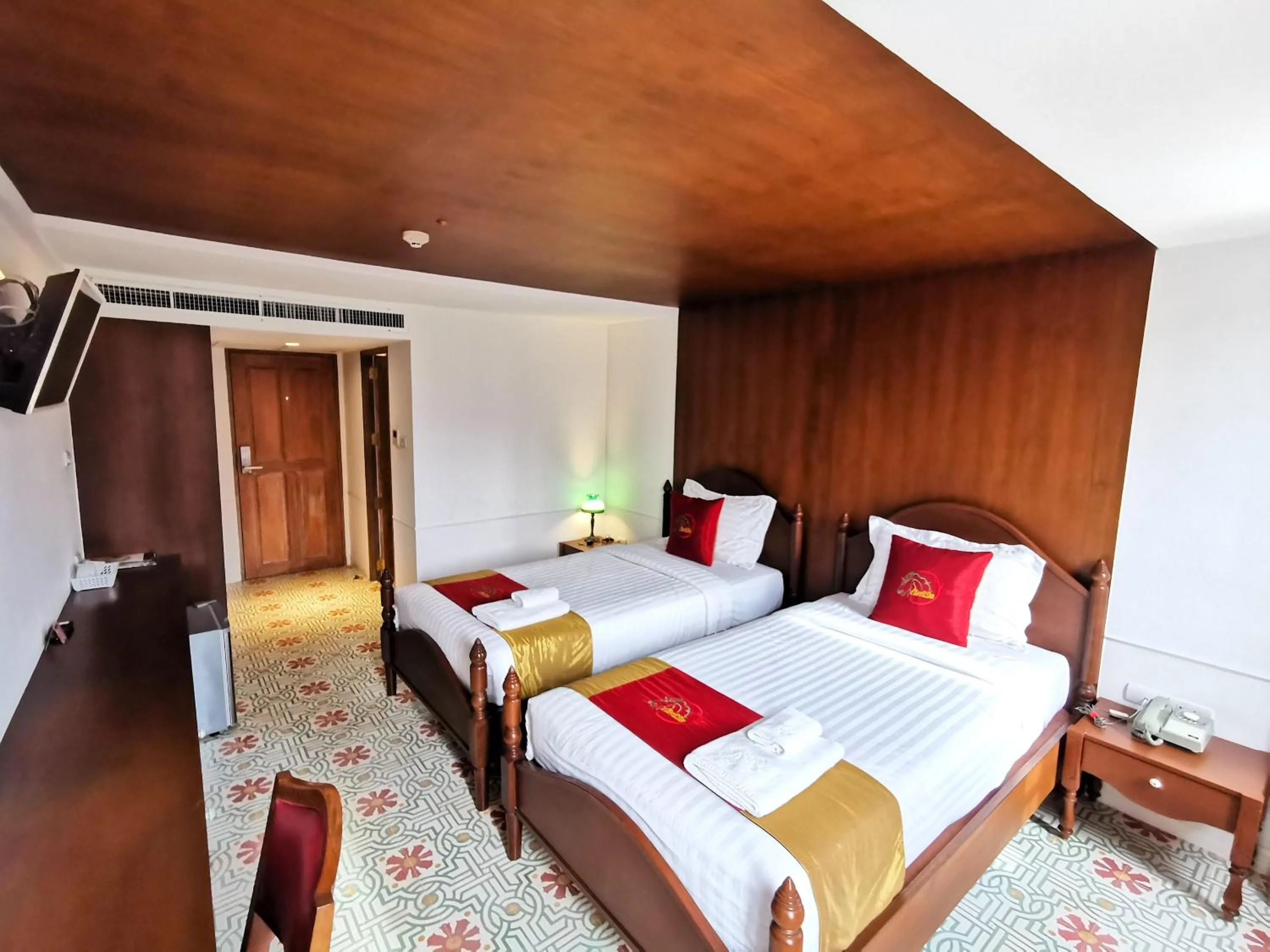 Bedroom, Bed in Lertnimit Boutique Hotel