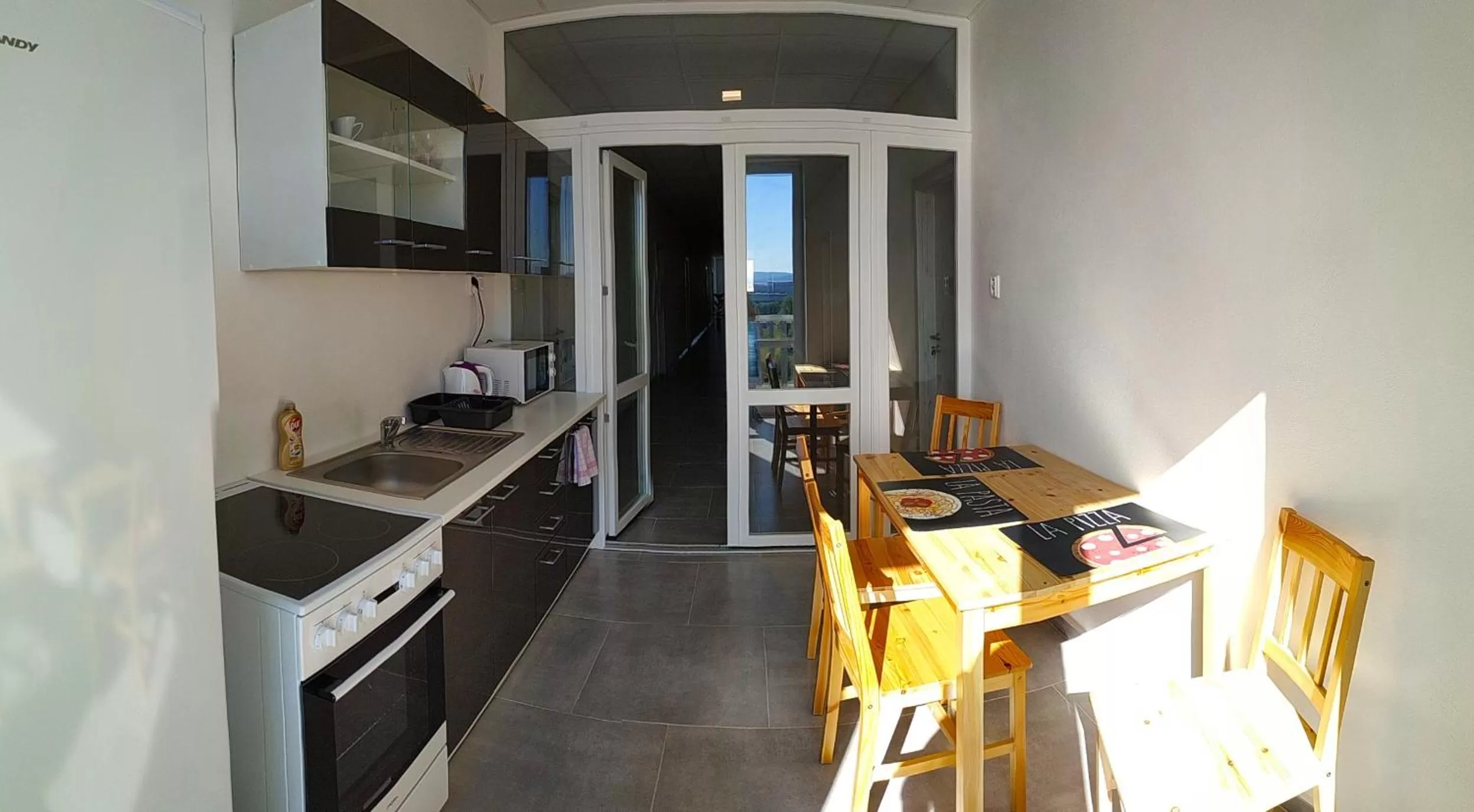 Dining area in Hotel Slobi